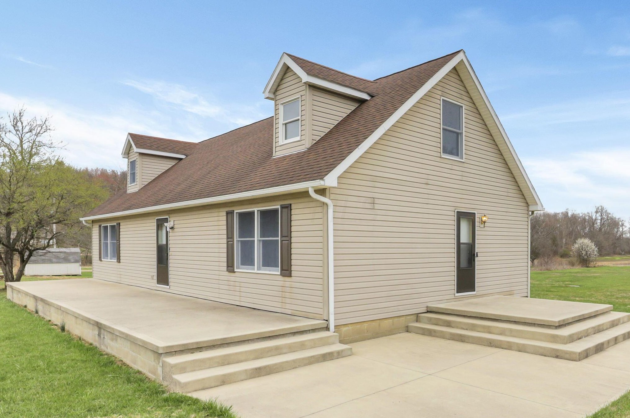 100 Seelig Ln, Chillicothe, OH 45601