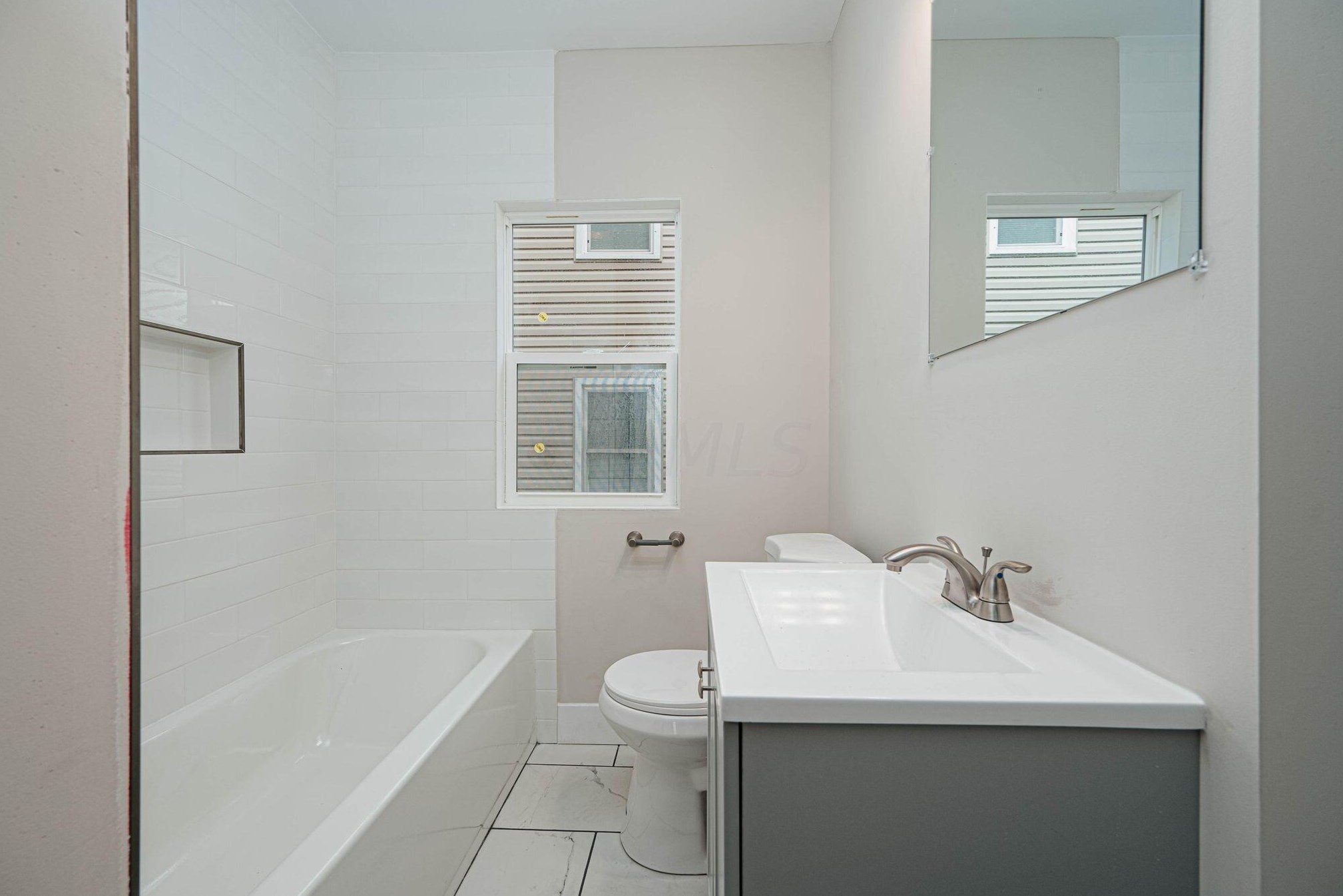 55 Huron Ave, Columbus OH 43204-2666 exterior