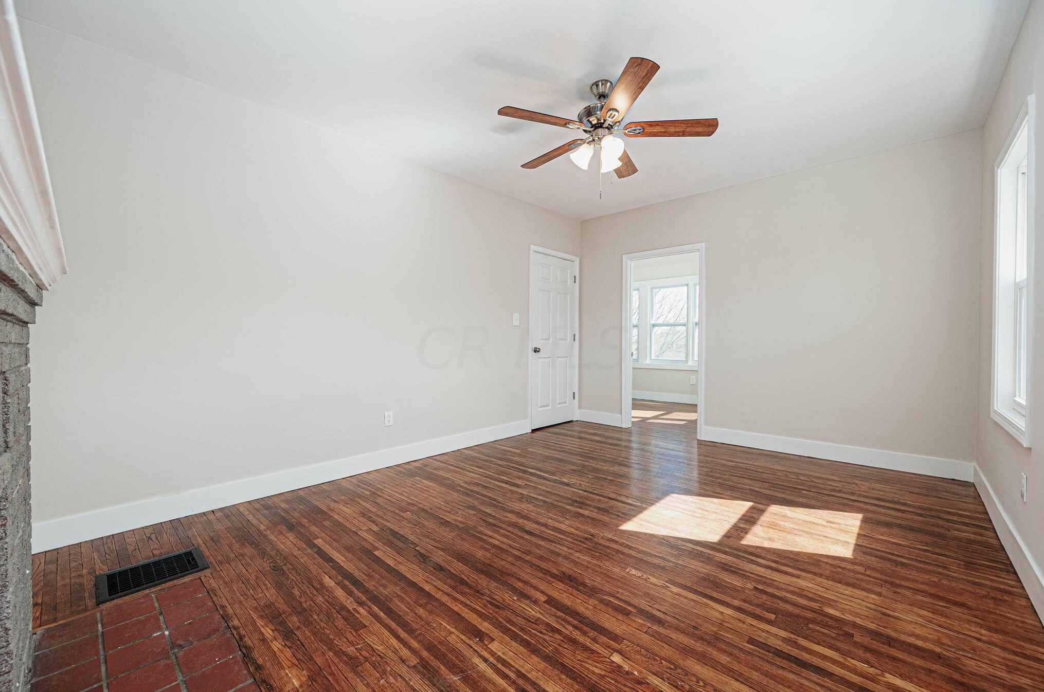 55 Huron Ave, Columbus OH 43204-2666 exterior