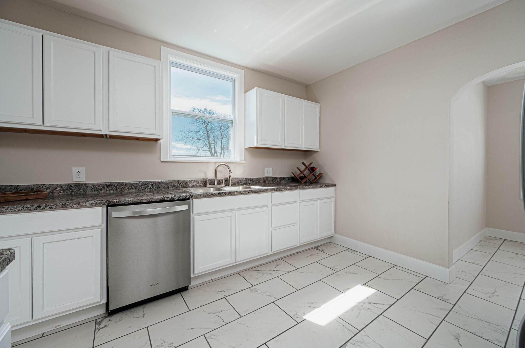 55 Huron Ave, Columbus OH 43204-2666 exterior