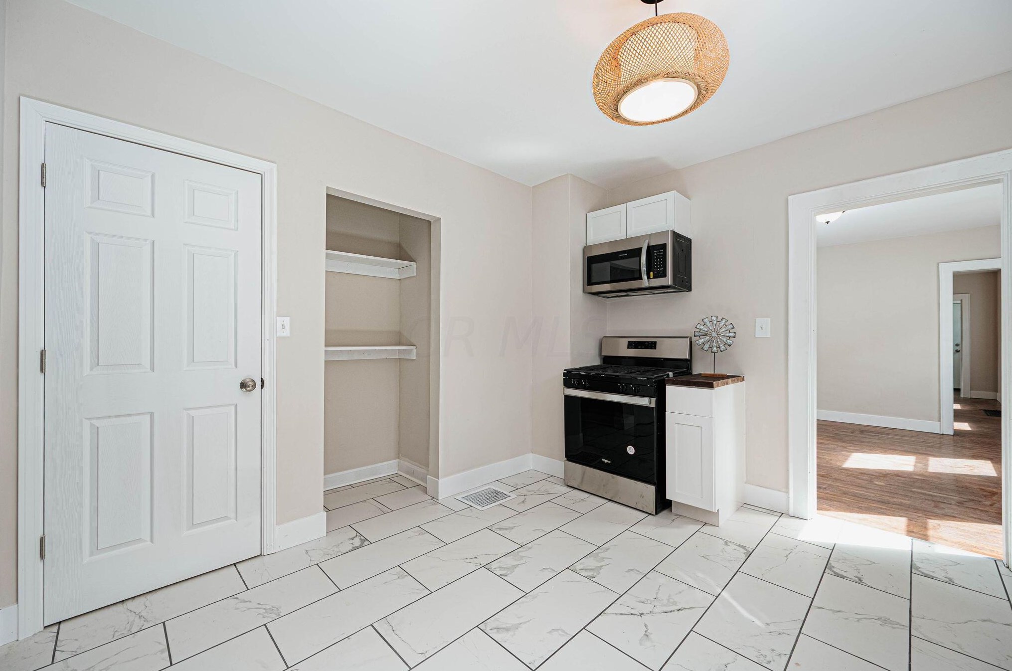 55 Huron Ave, Columbus OH 43204-2666 exterior