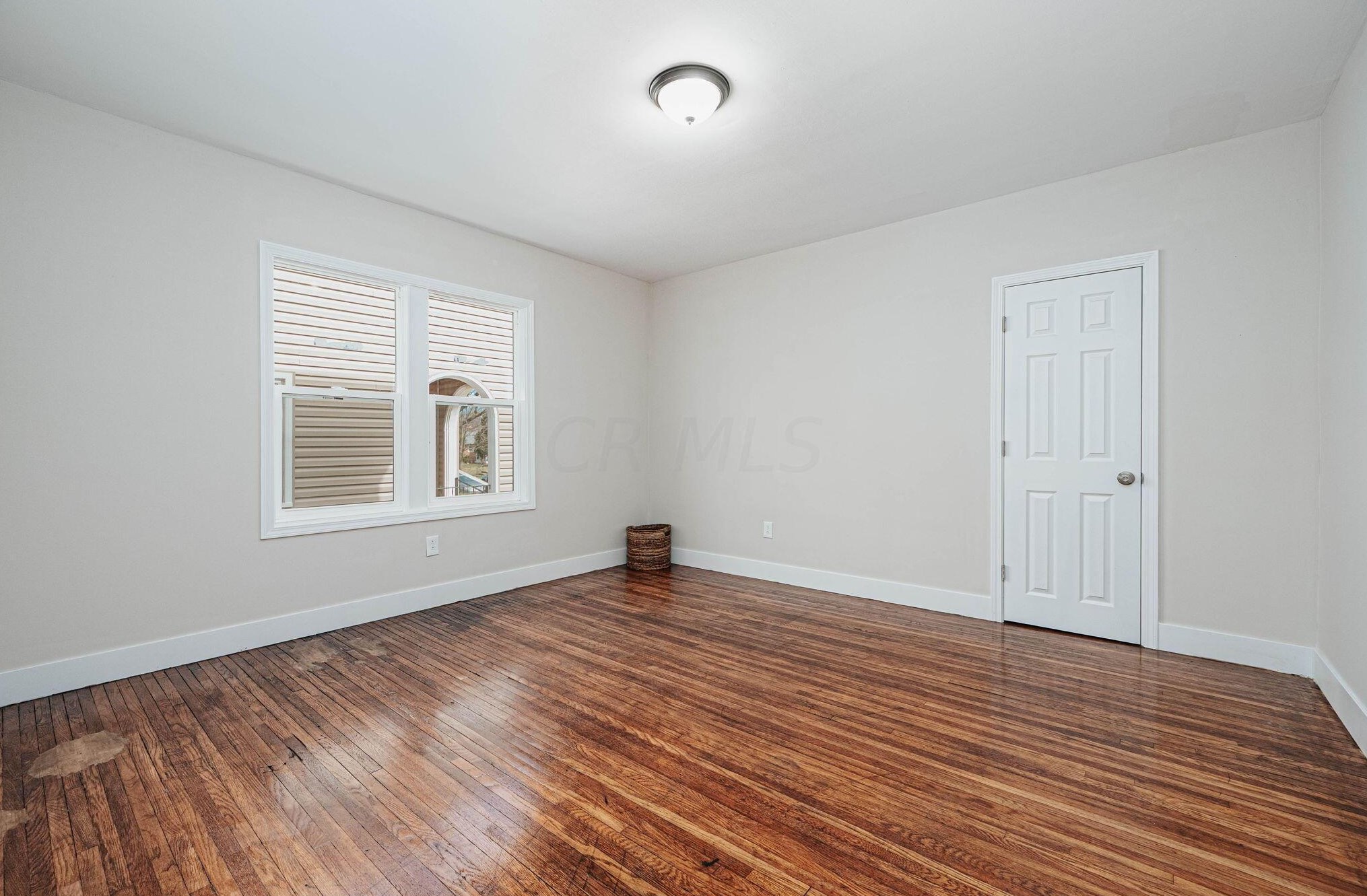 55 Huron Ave, Columbus OH 43204-2666 exterior