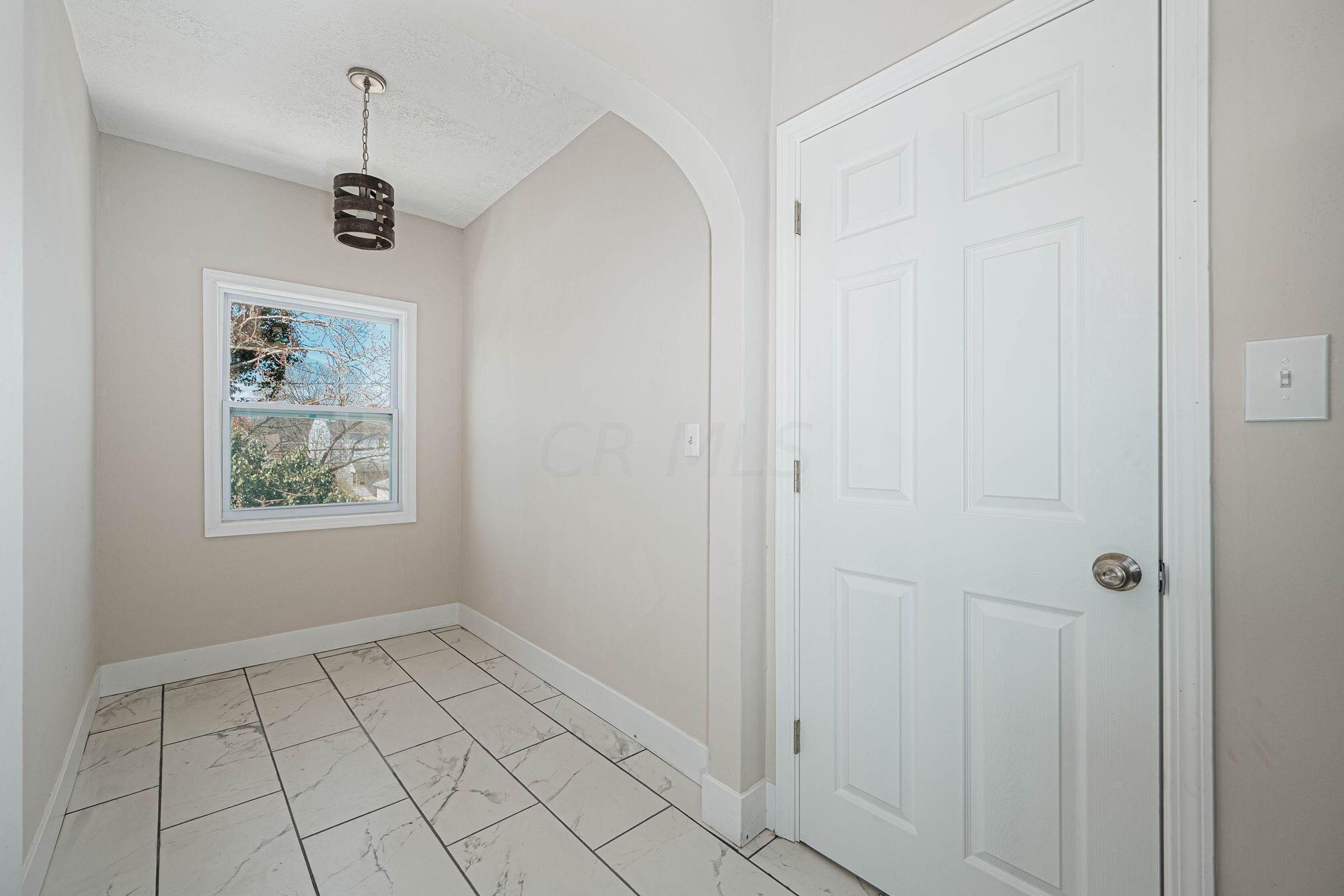 55 Huron Ave, Columbus OH 43204-2666 exterior