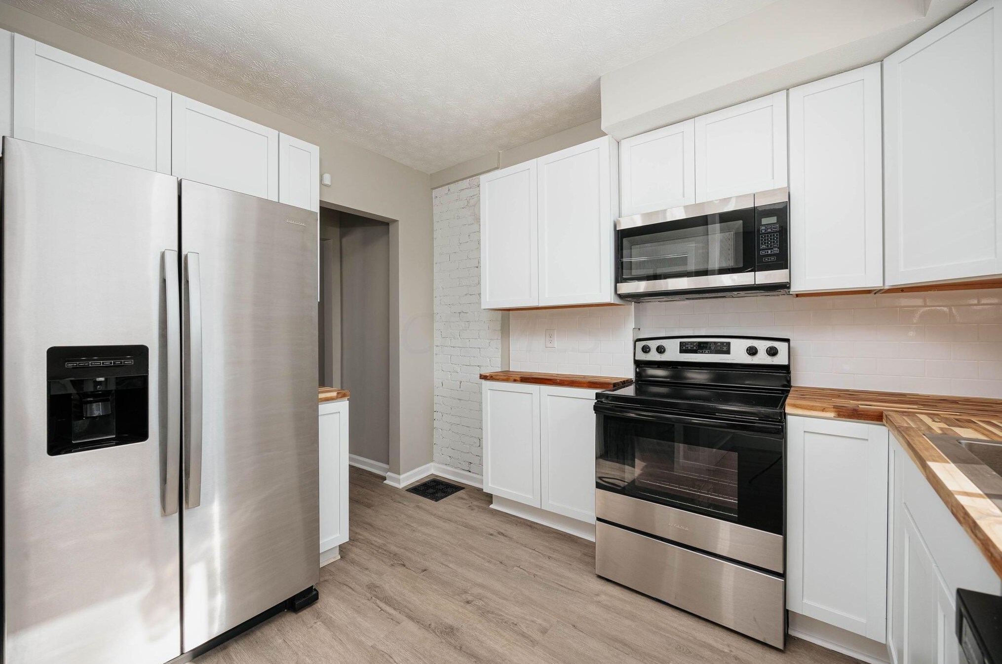 115 Chase Ave, Columbus OH 43204-2605 exterior