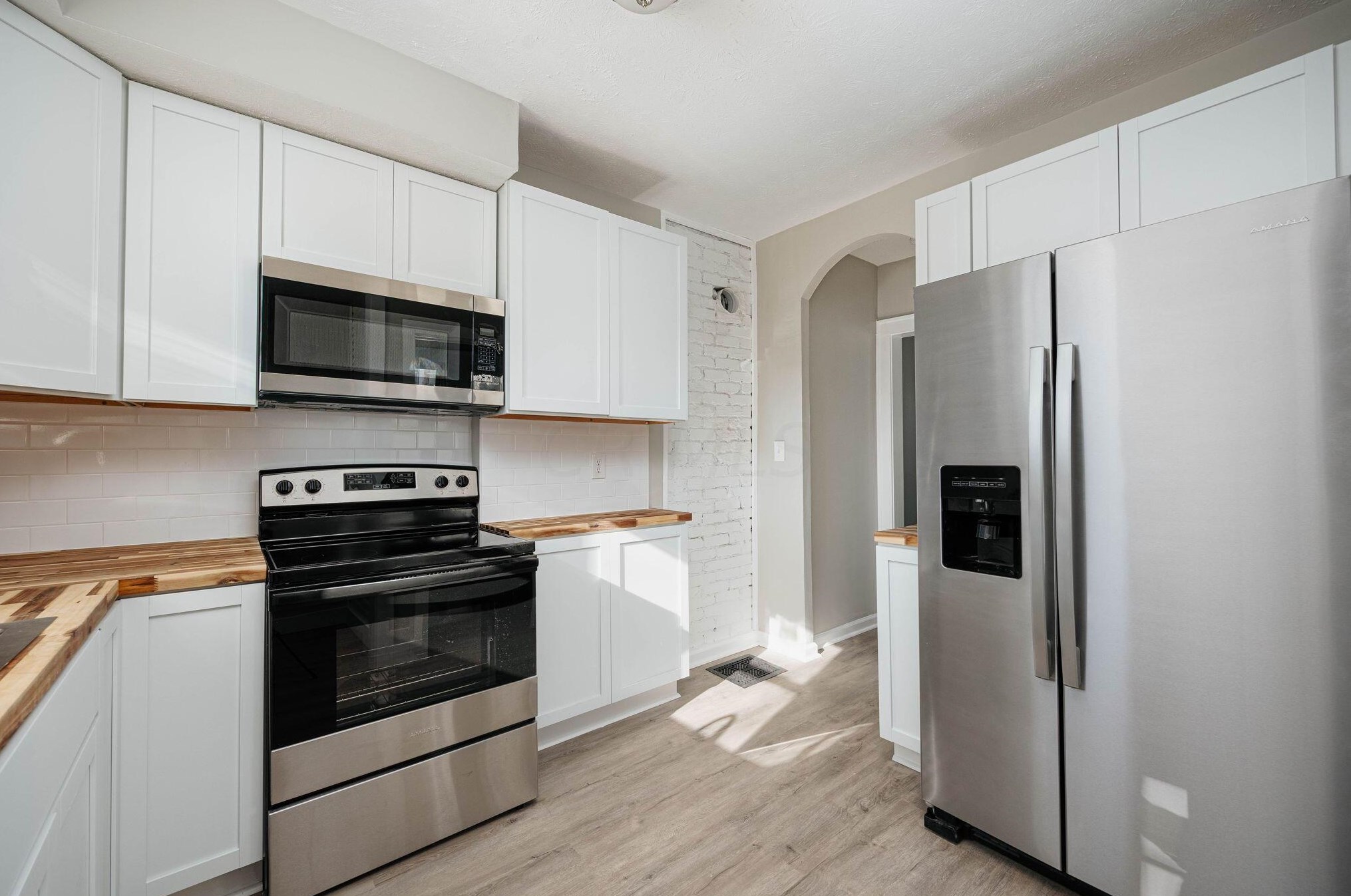 115 Chase Ave, Columbus OH 43204-2605 exterior