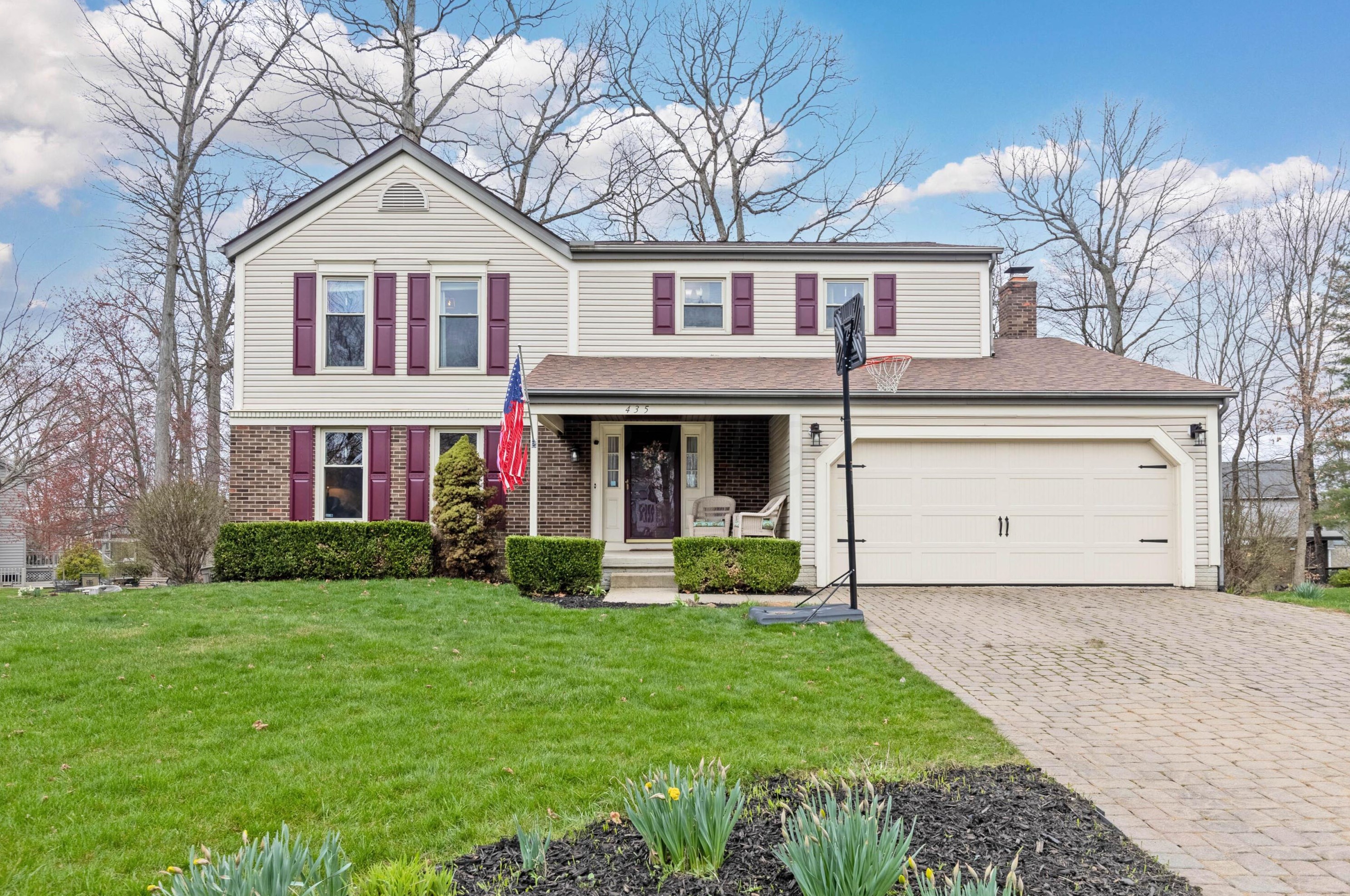 435 Emory St, Columbus, OH 43230-3615