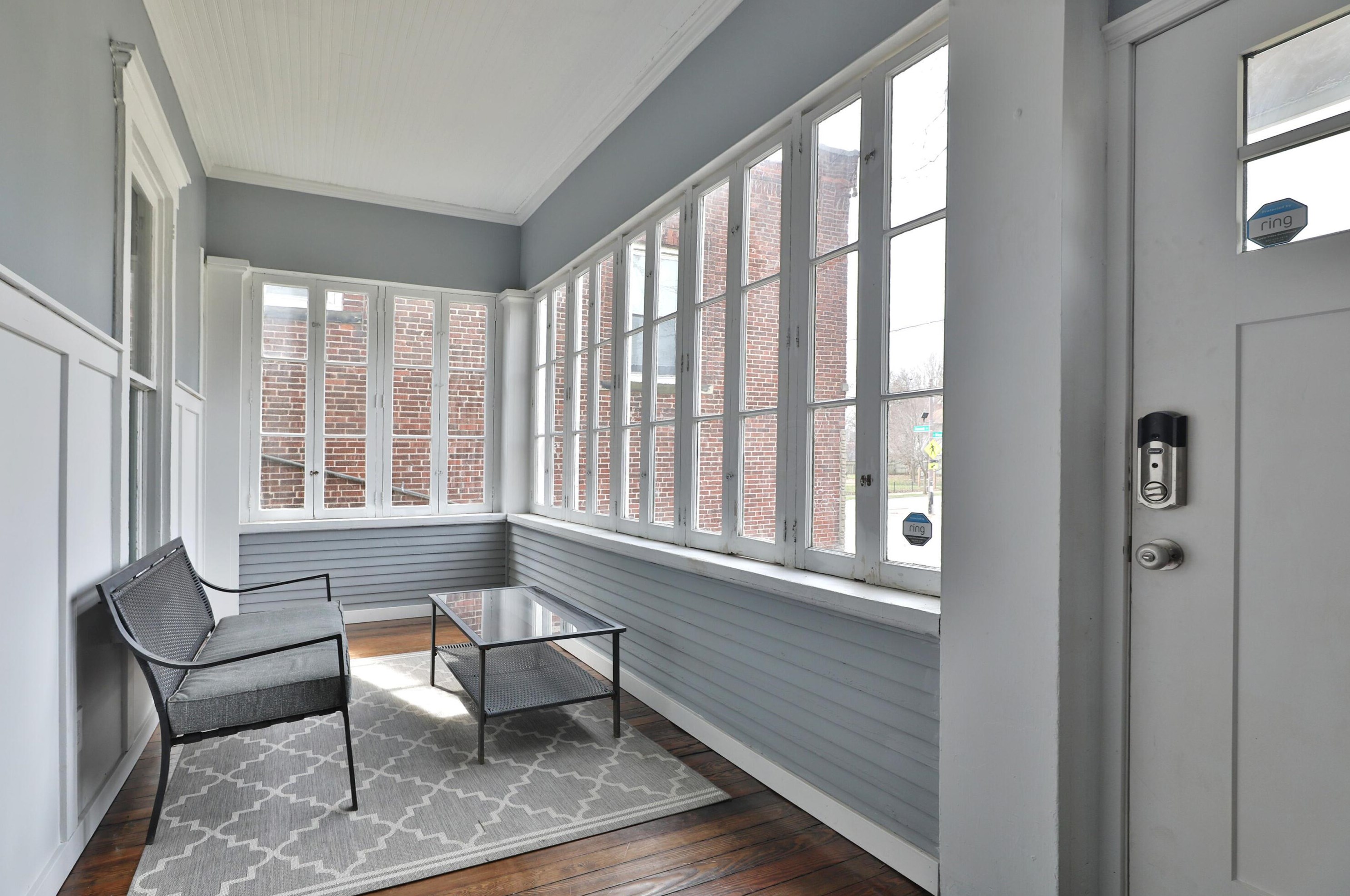 2346 Summit St, Columbus OH  43202-3112 exterior