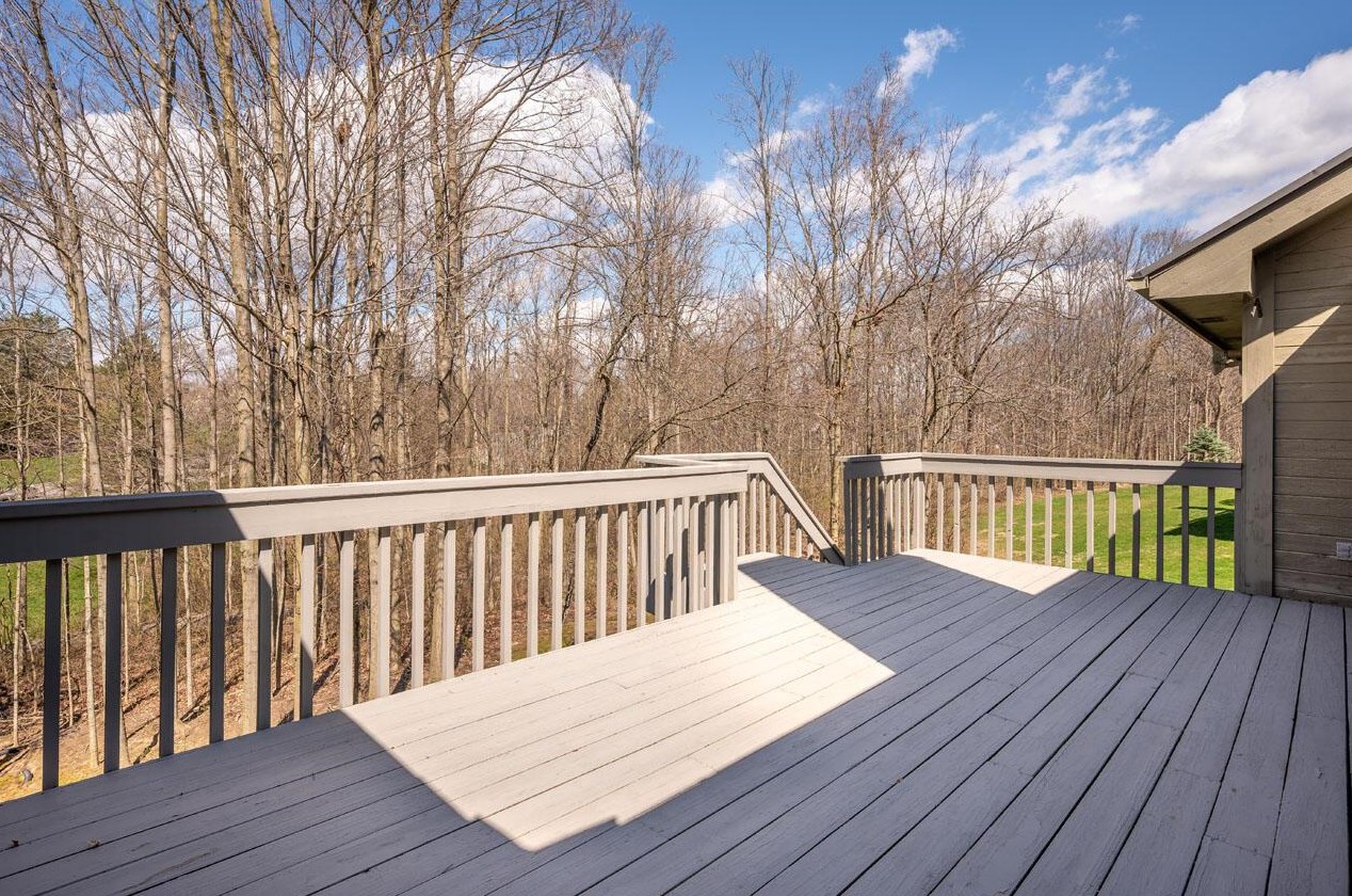 5882 Rothesay Ct, Dublin OH  43017-9447 exterior