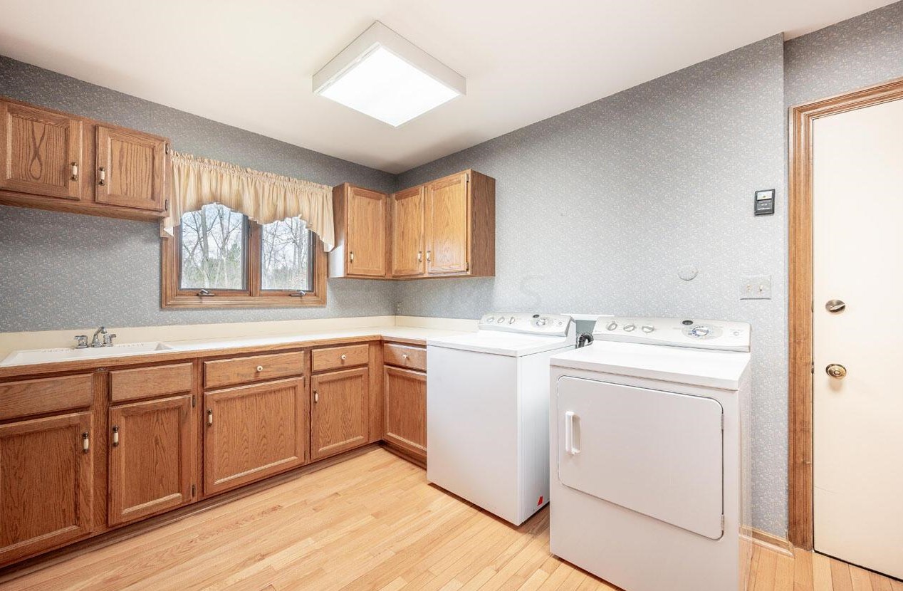 5882 Rothesay Ct, Dublin OH  43017-9447 exterior