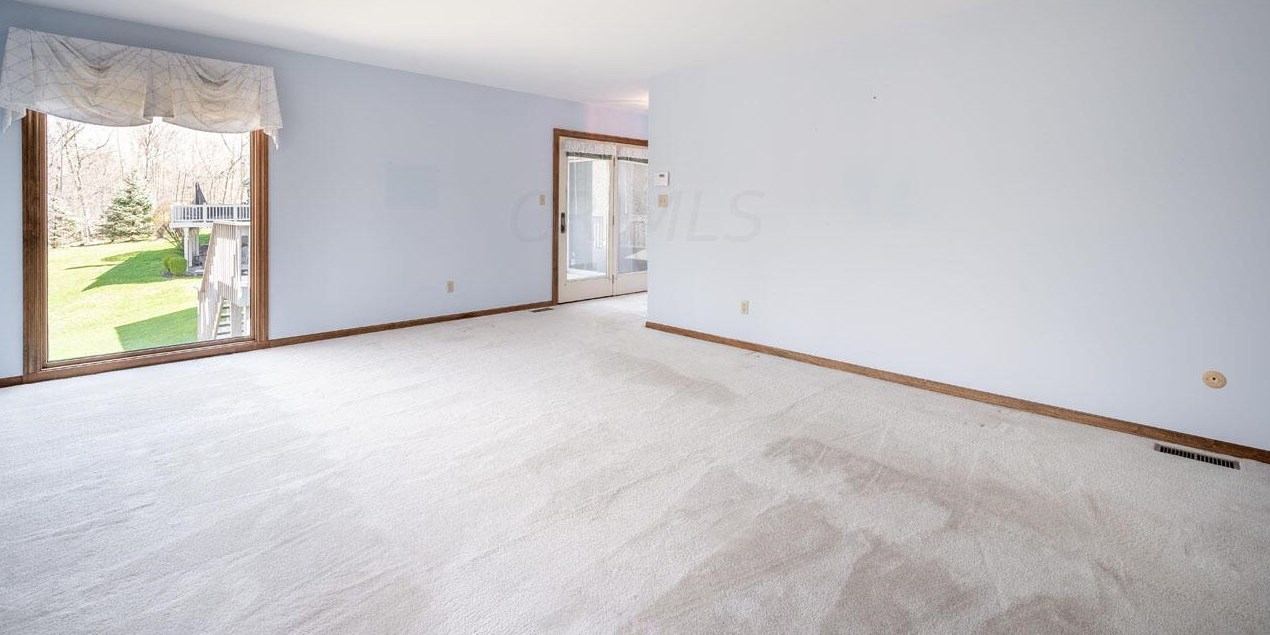 5882 Rothesay Ct, Dublin OH  43017-9447 exterior