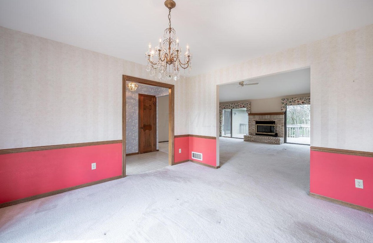 5882 Rothesay Ct, Dublin OH  43017-9447 exterior