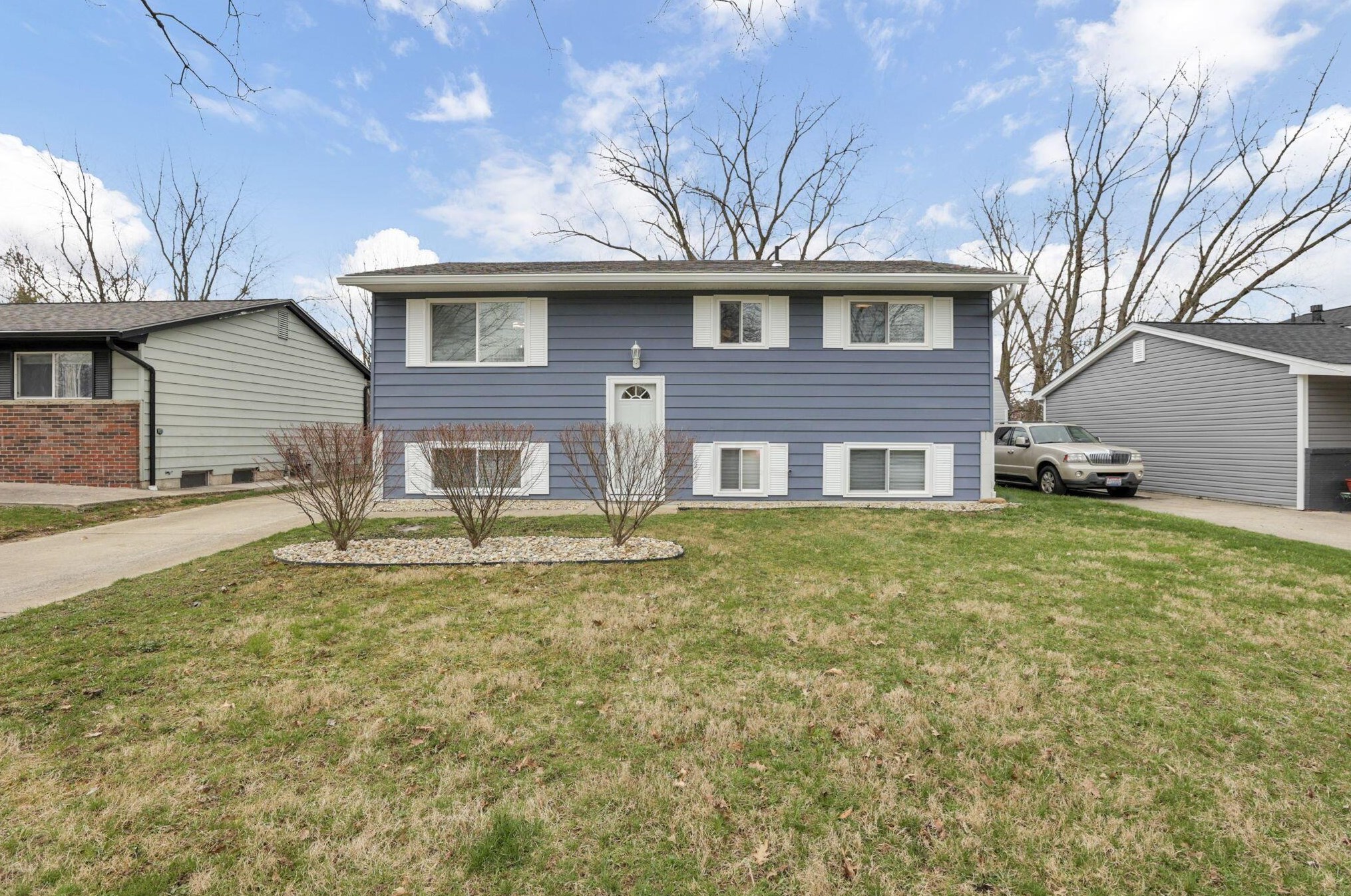 4464 Wingfield St, Columbus, OH 43231-6126