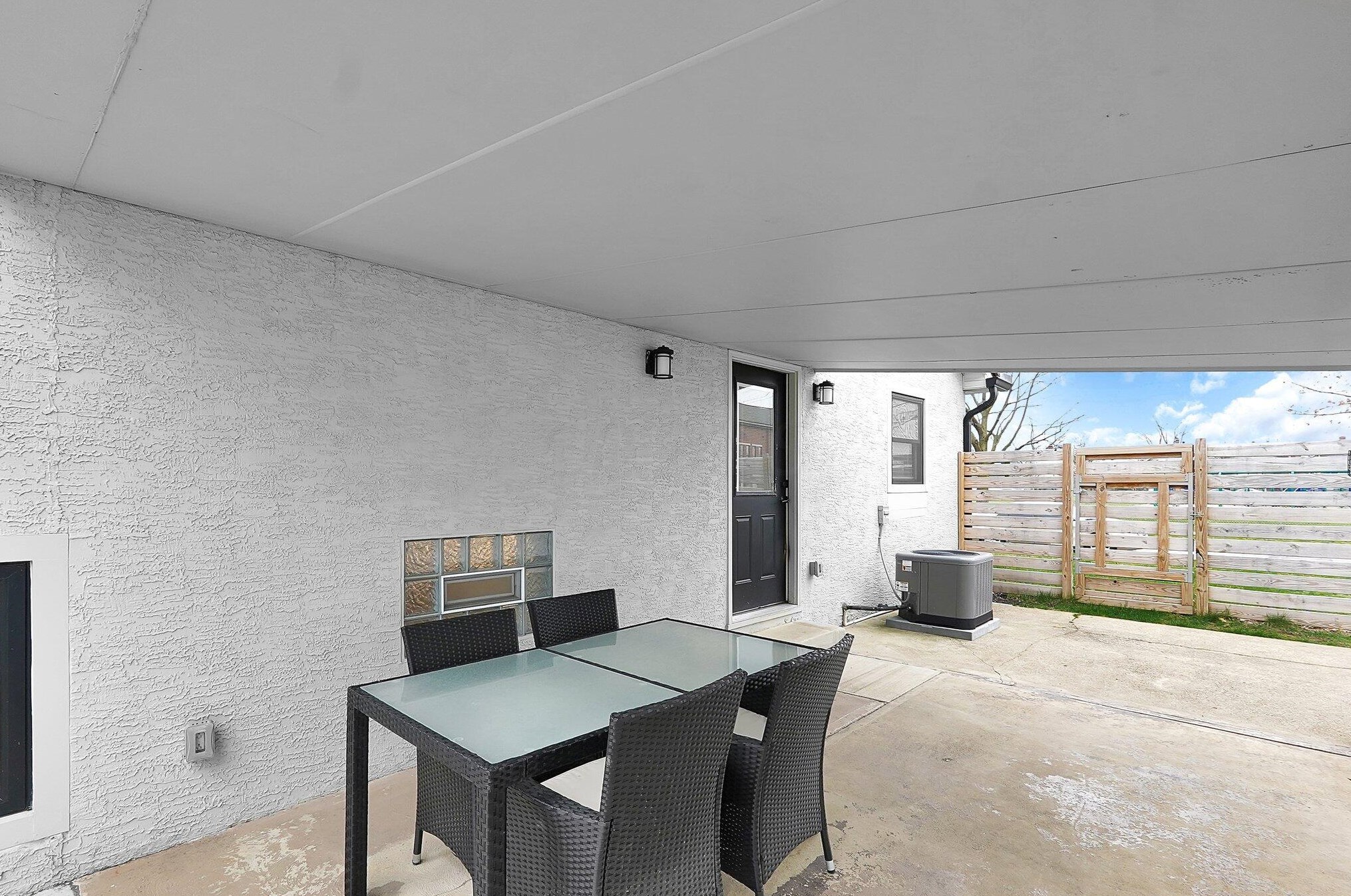 164 Southwood Ave, Columbus OH  43207-1133 exterior