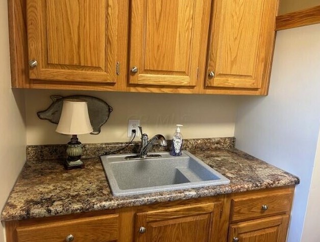18465 Woodhaven Ln, Circleville OH  43113-8928 exterior