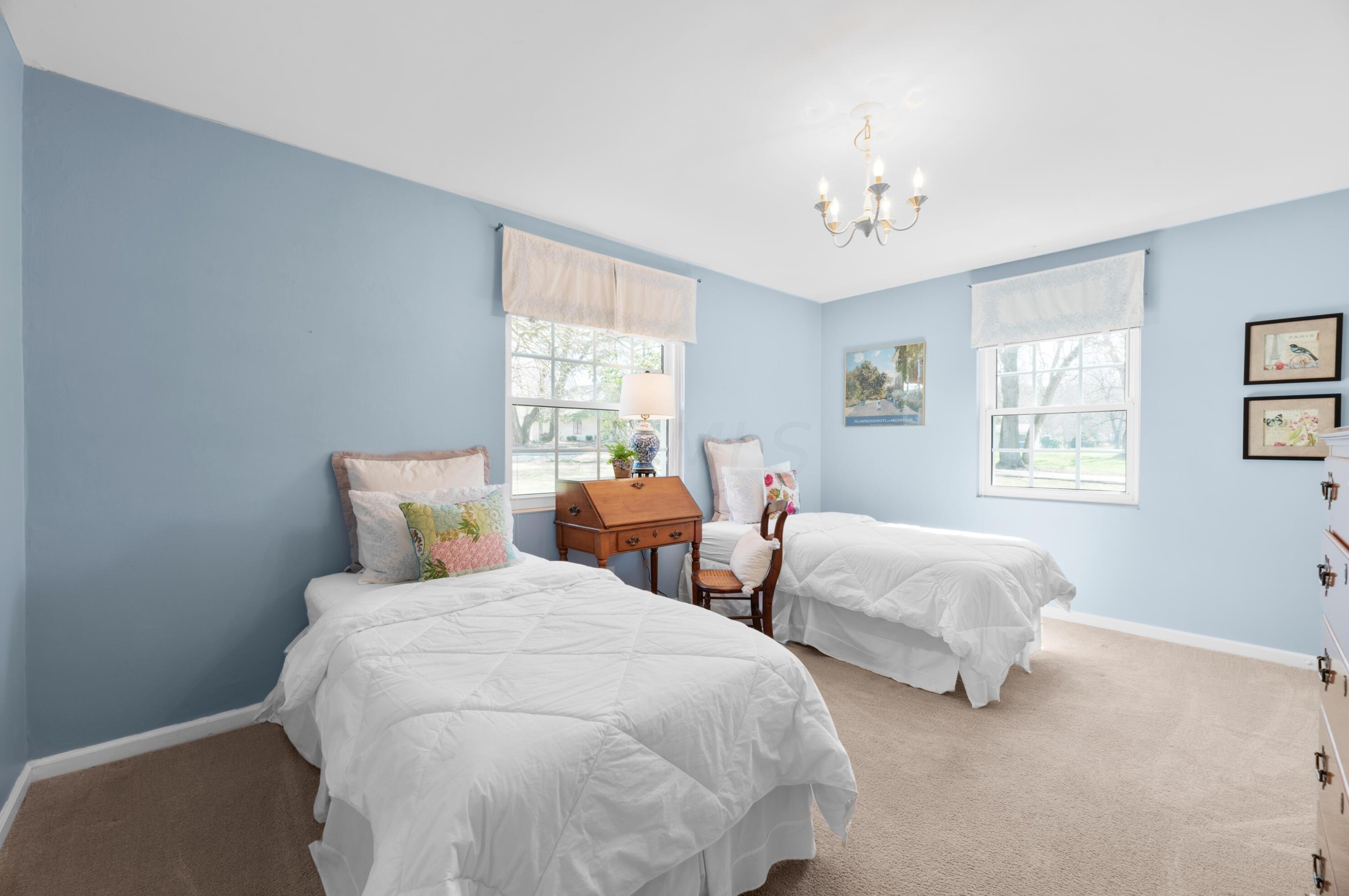 4248 Dublin Rd, Columbus OH 43221-5000 exterior