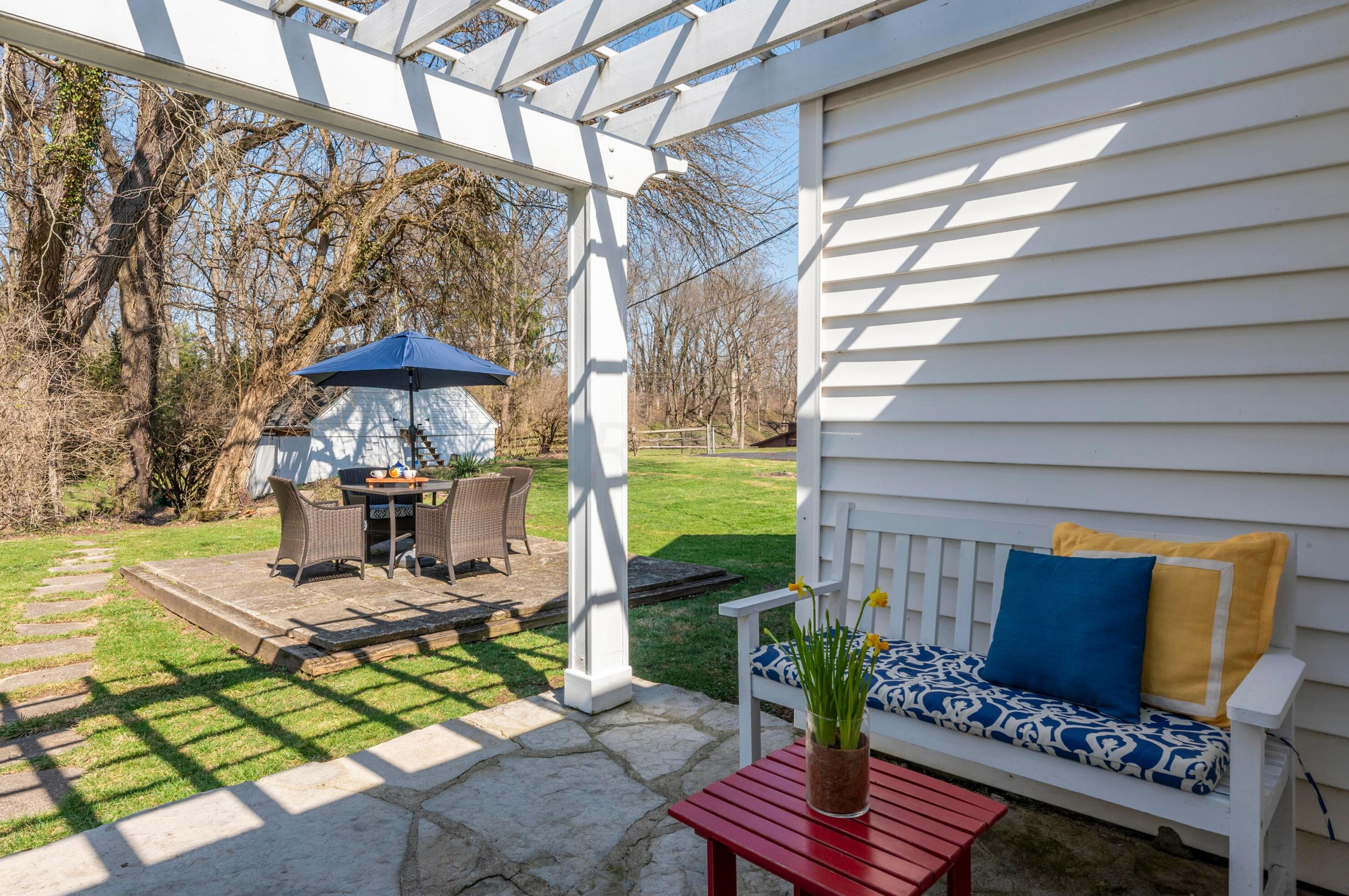 4248 Dublin Rd, Columbus OH 43221-5000 exterior