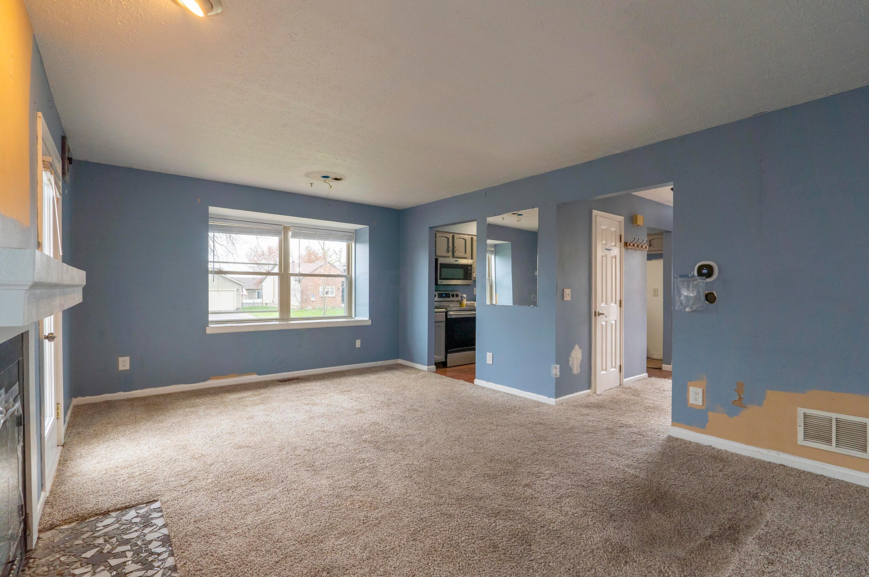 43-45 Groton Dr, Westerville, OH 43081