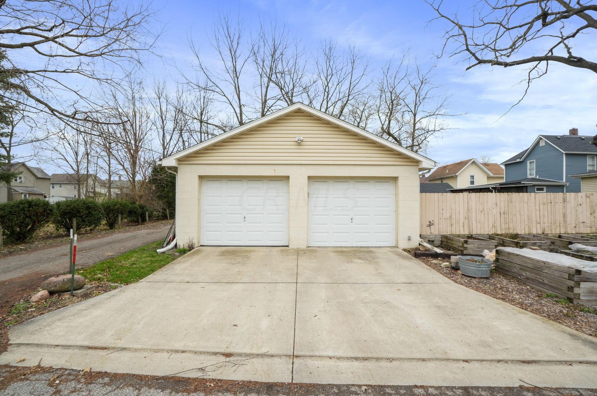 48 Columbus Ave, Delaware OH  43015-2414 exterior