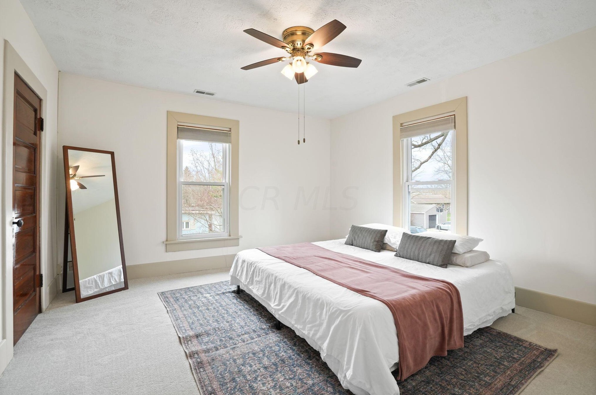 48 Columbus Ave, Delaware OH  43015-2414 exterior