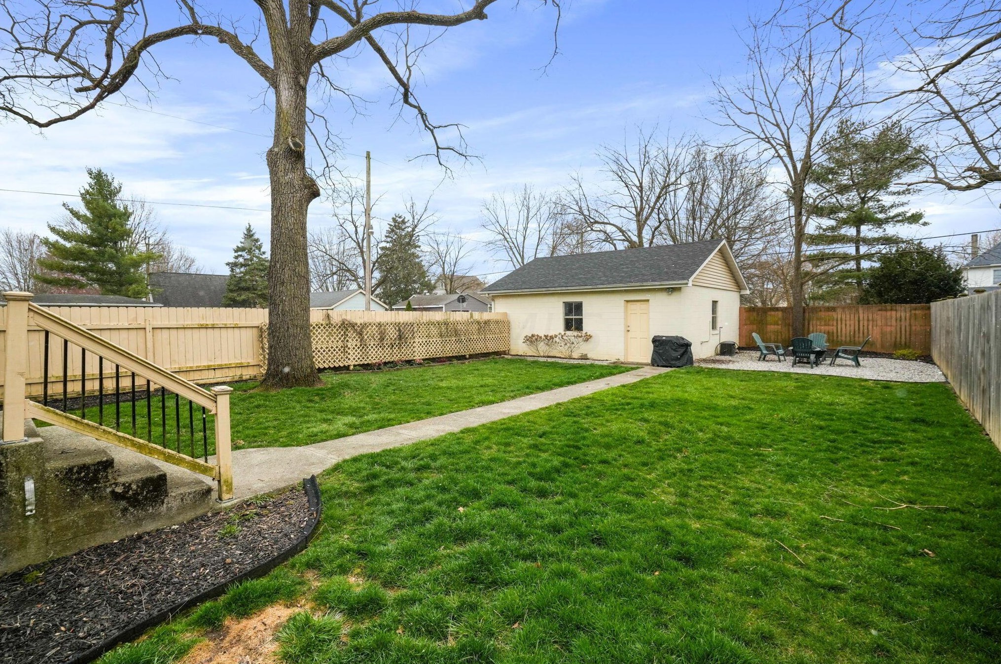 48 Columbus Ave, Delaware OH  43015-2414 exterior