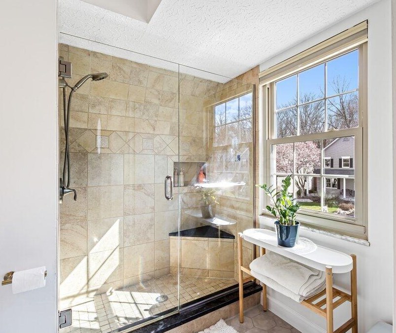 5737 Running Brook Dr, Westerville OH  43081-6613 exterior