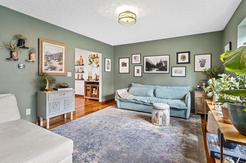 5737 Running Brook Dr, Westerville OH  43081-6613 exterior