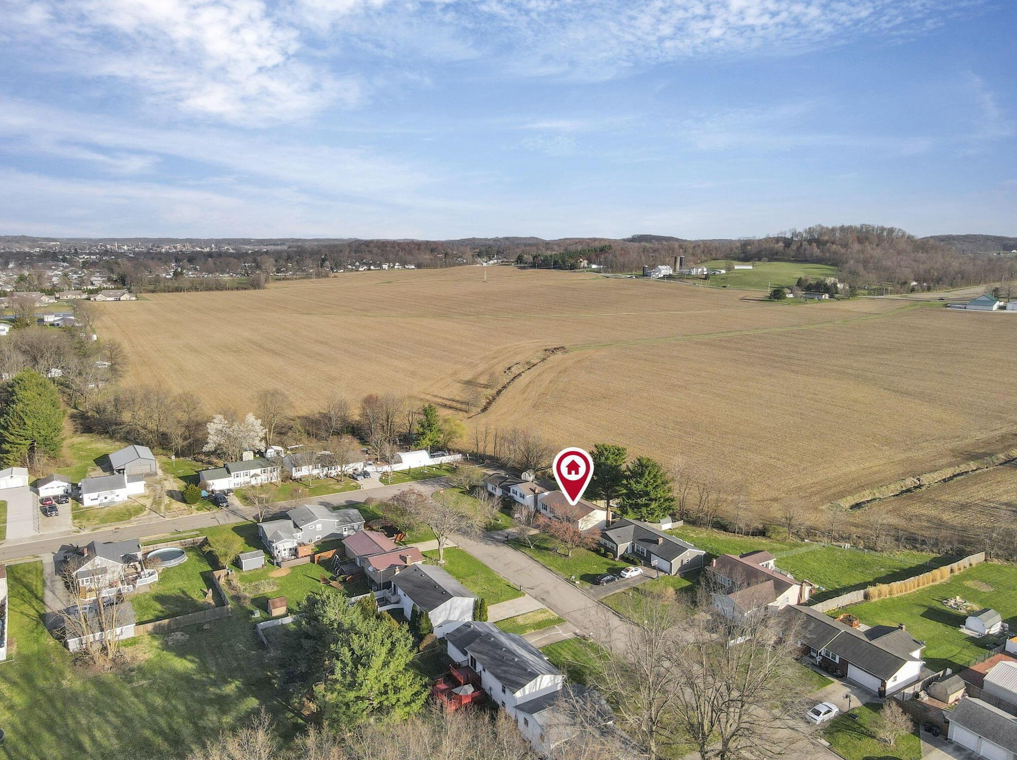 2514 Heidelberg Dr, Lancaster OH  43130-9068 exterior
