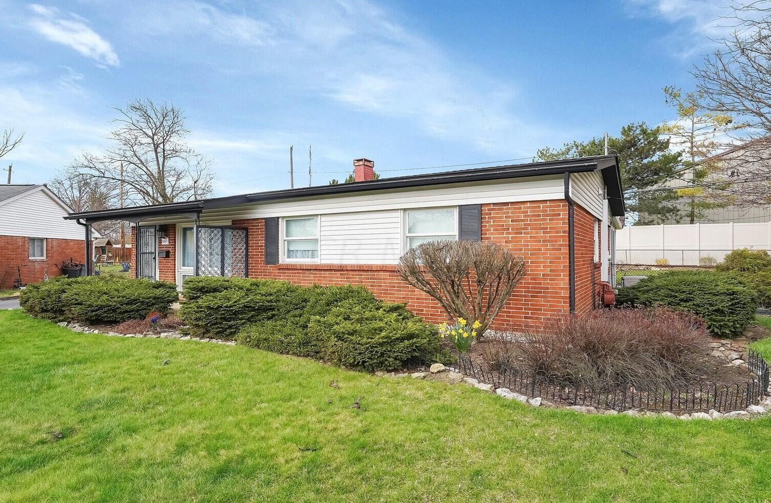4988 Linkous Ct, Hilliard, OH 43026-1624