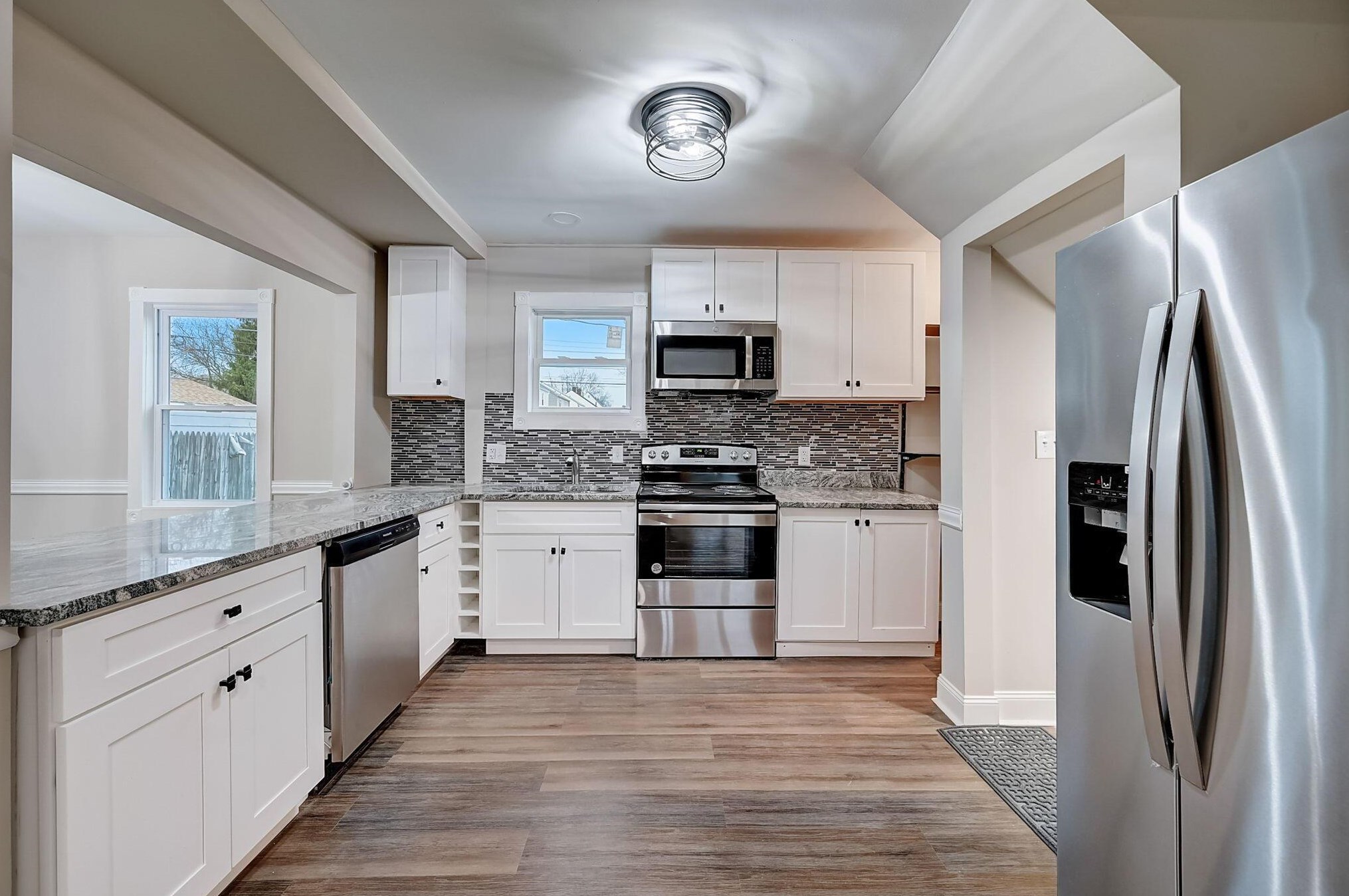 1468 Whittier St, Columbus OH 43206-1864 exterior