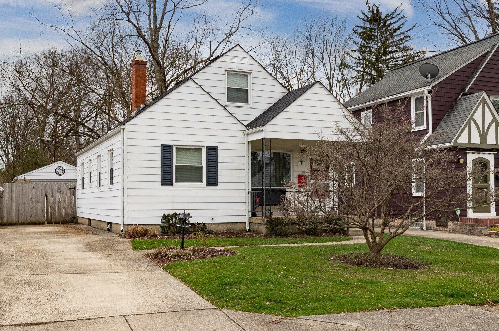 129 Kanawha Ave, Columbus, OH 43214-1258