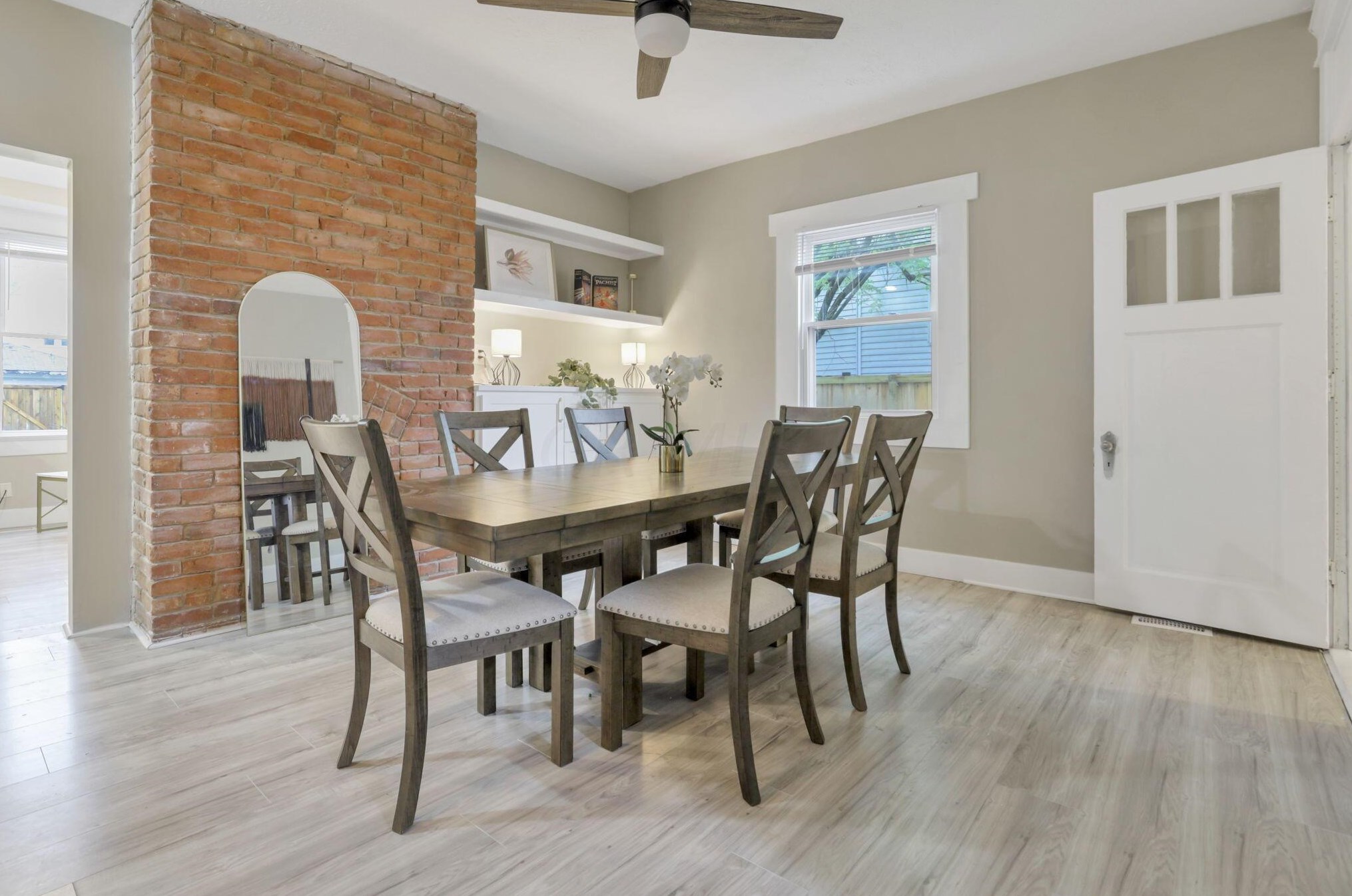 570 Southwood Ave, Columbus OH 43207-1267 exterior