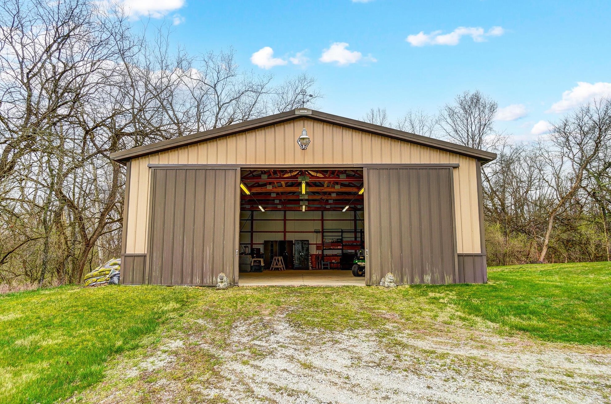 1885 Funderburg Rd, New Carlisle OH  45344-9557 exterior