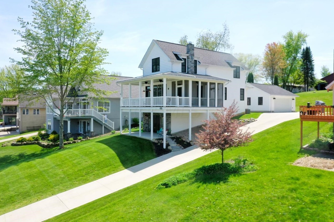 416 Lakeview Heights Dr, Howard OH  43028-9565 exterior
