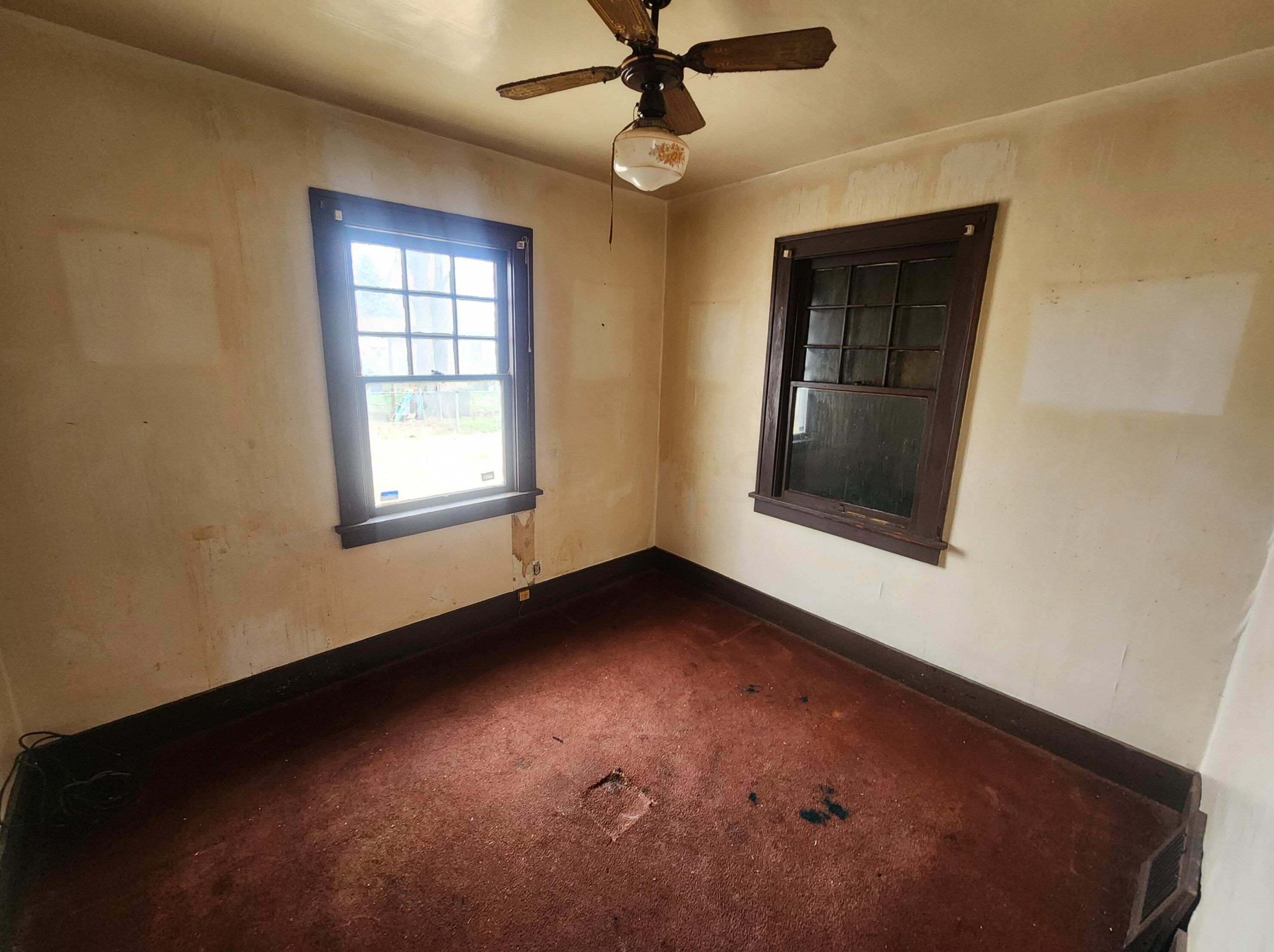 2398 5th St, Columbus OH 43207-2903 exterior