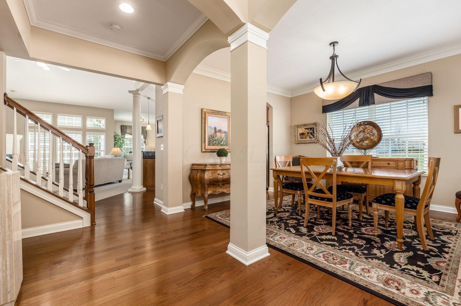 5646 Marmion Dr, Dublin, OH 43016-6126