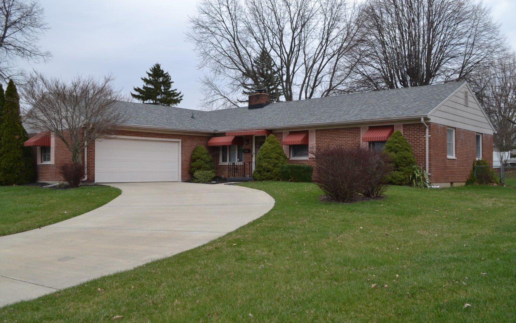2724 Balsam Dr, Springfield, OH 45503
