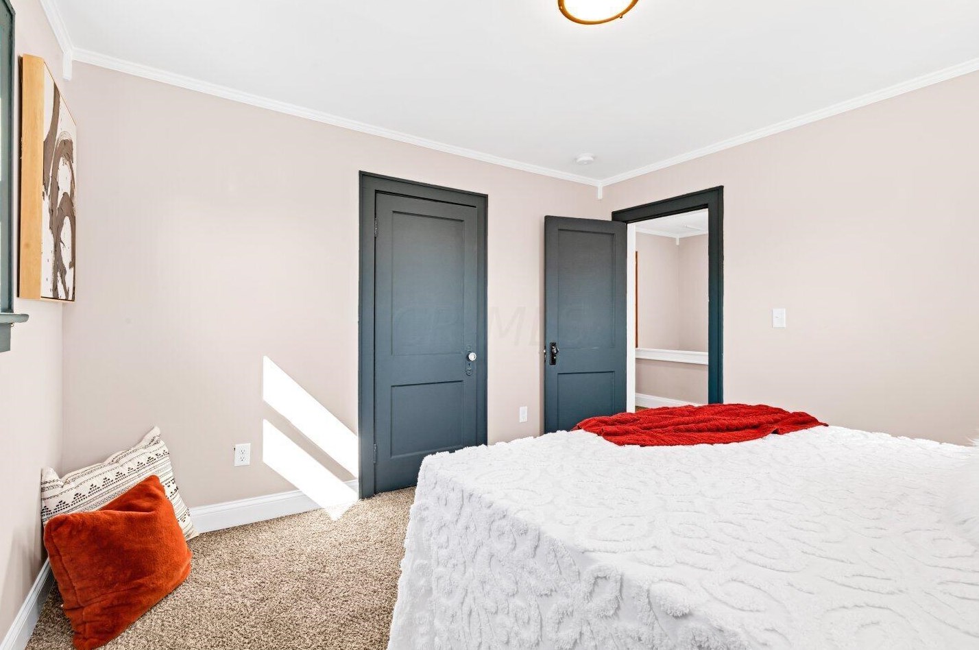 222 Warren Ave, Columbus OH  43204-3055 exterior