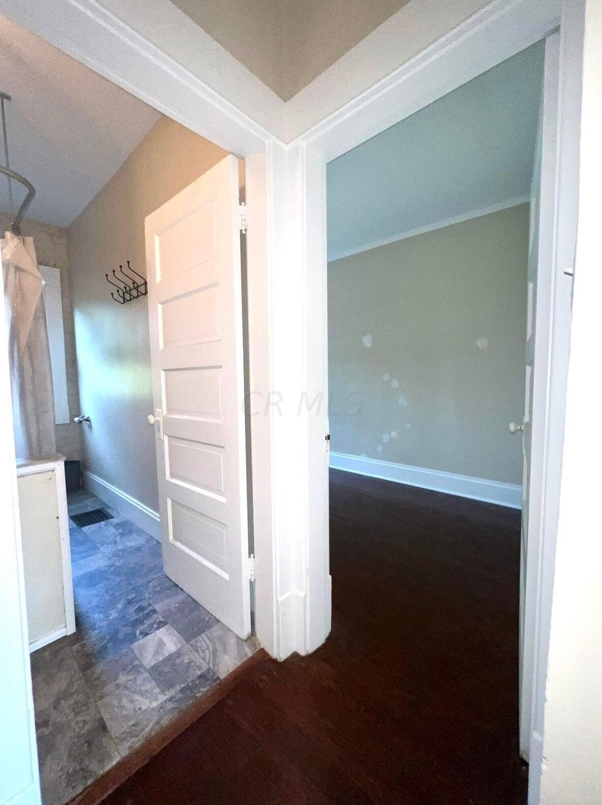 1729 High St, Columbus OH 43207-5802 exterior