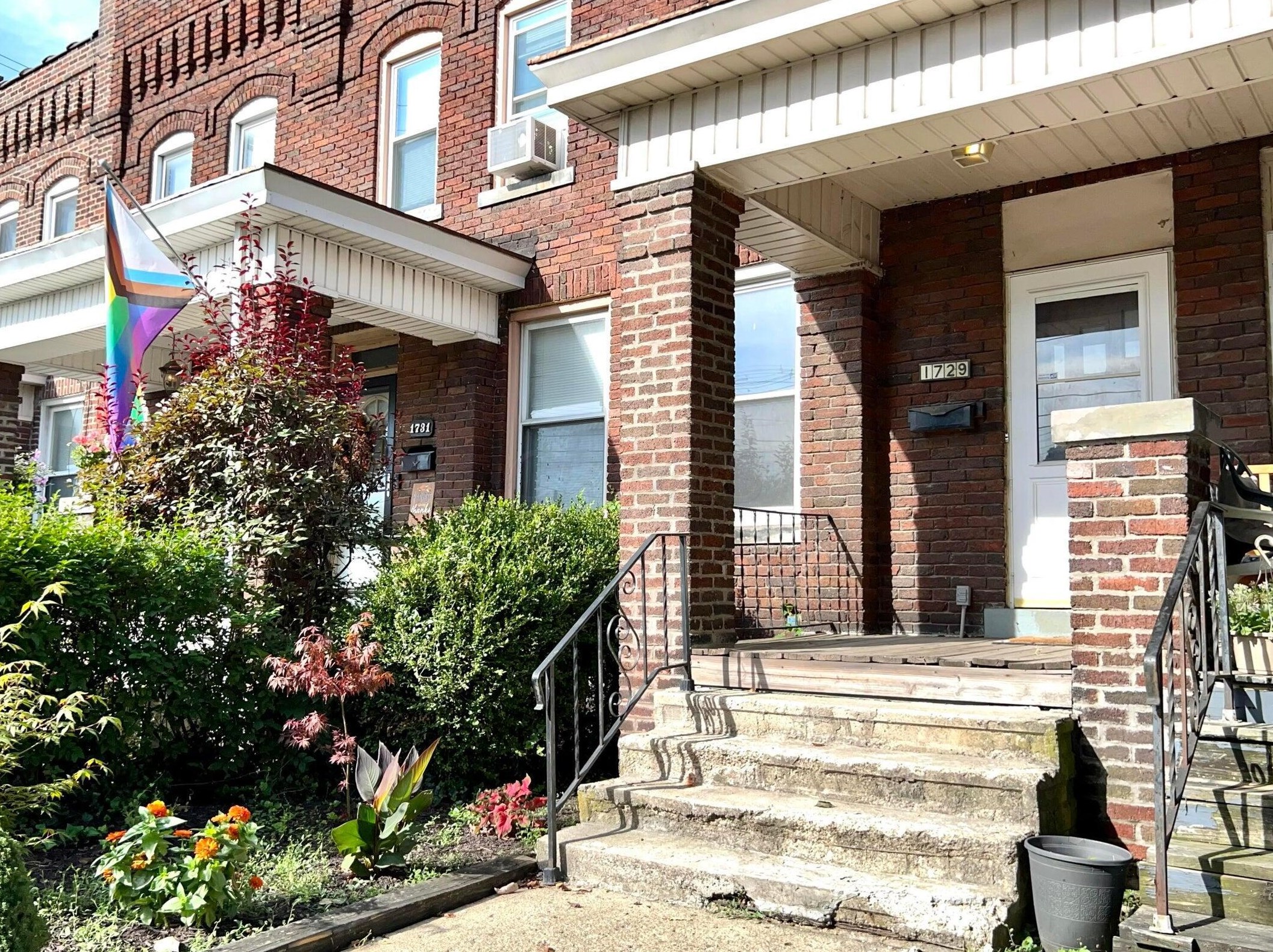 1729 S High St, Sharon Township, OH 43207