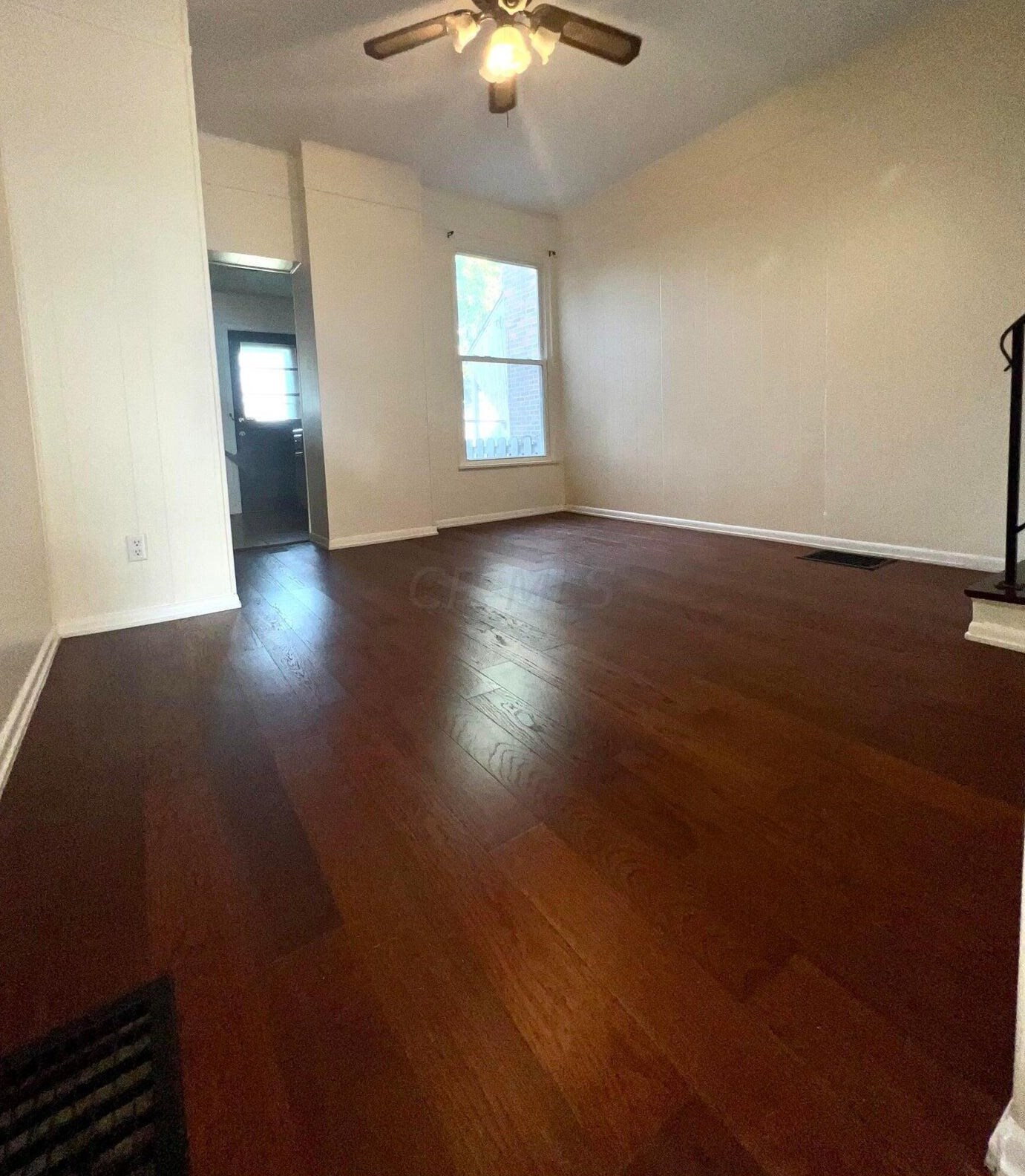 1729 High St, Columbus OH 43207-5802 exterior