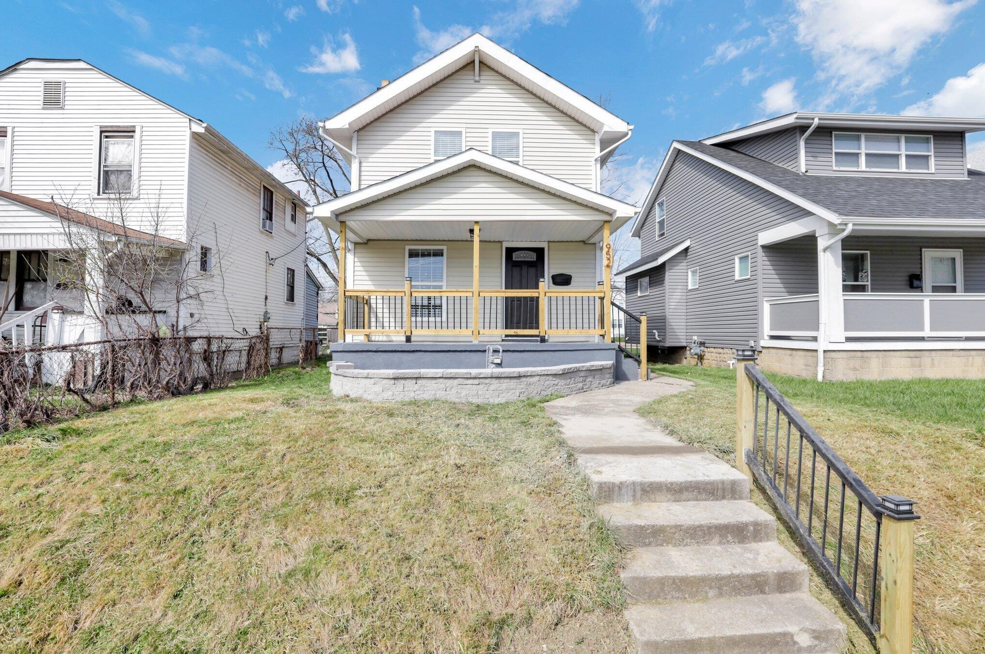 952 Chittenden Ave, Columbus, OH 43211-2740