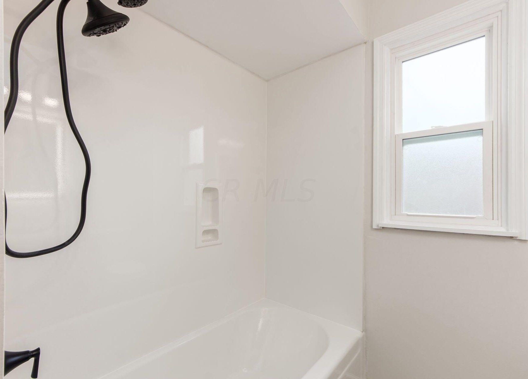 219 Edgevale Rd, Columbus OH 43221-1216 exterior