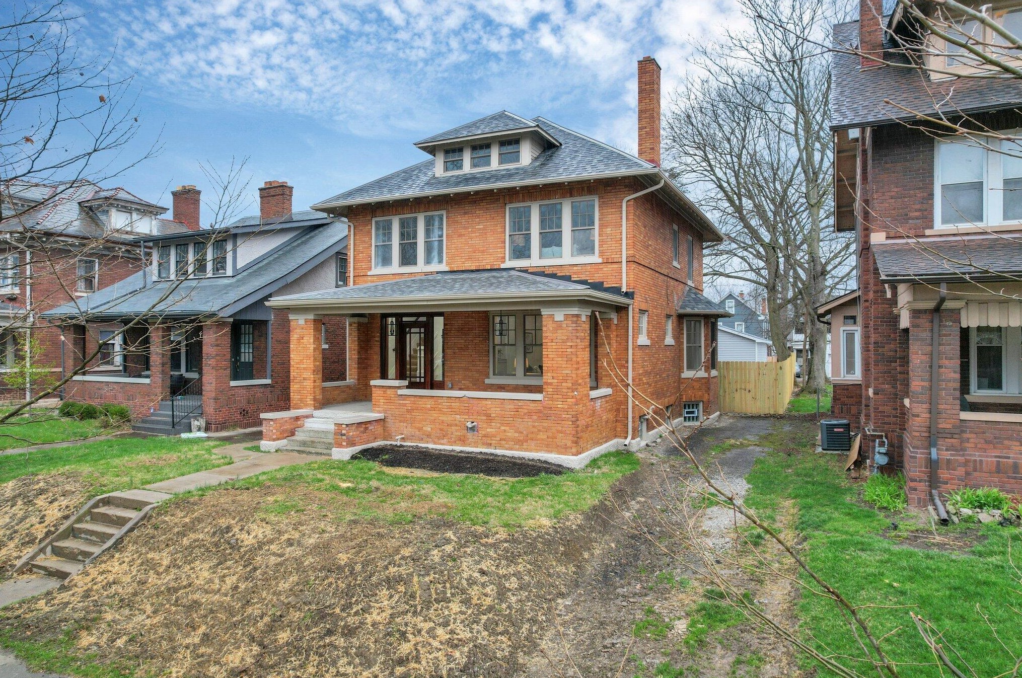 734 Wilson Ave, Columbus, OH 43205-2844