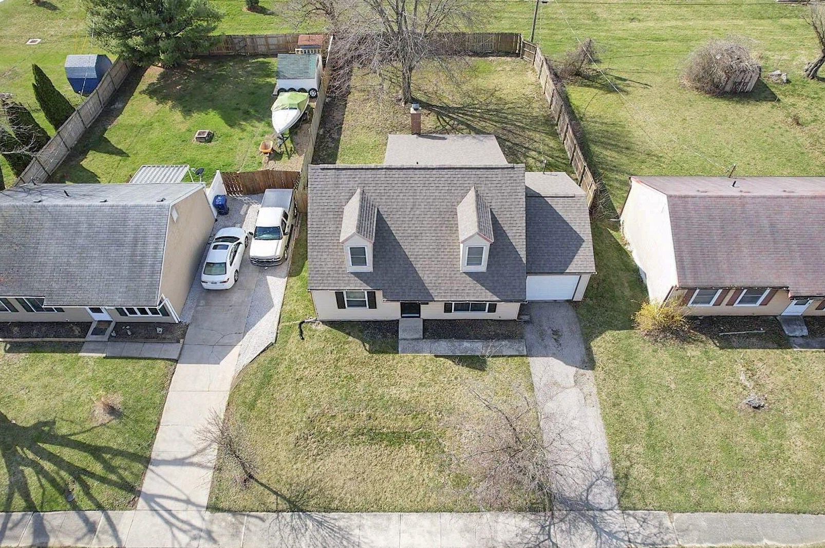 118 Marvin Ln, Delaware OH  43015-2207 exterior