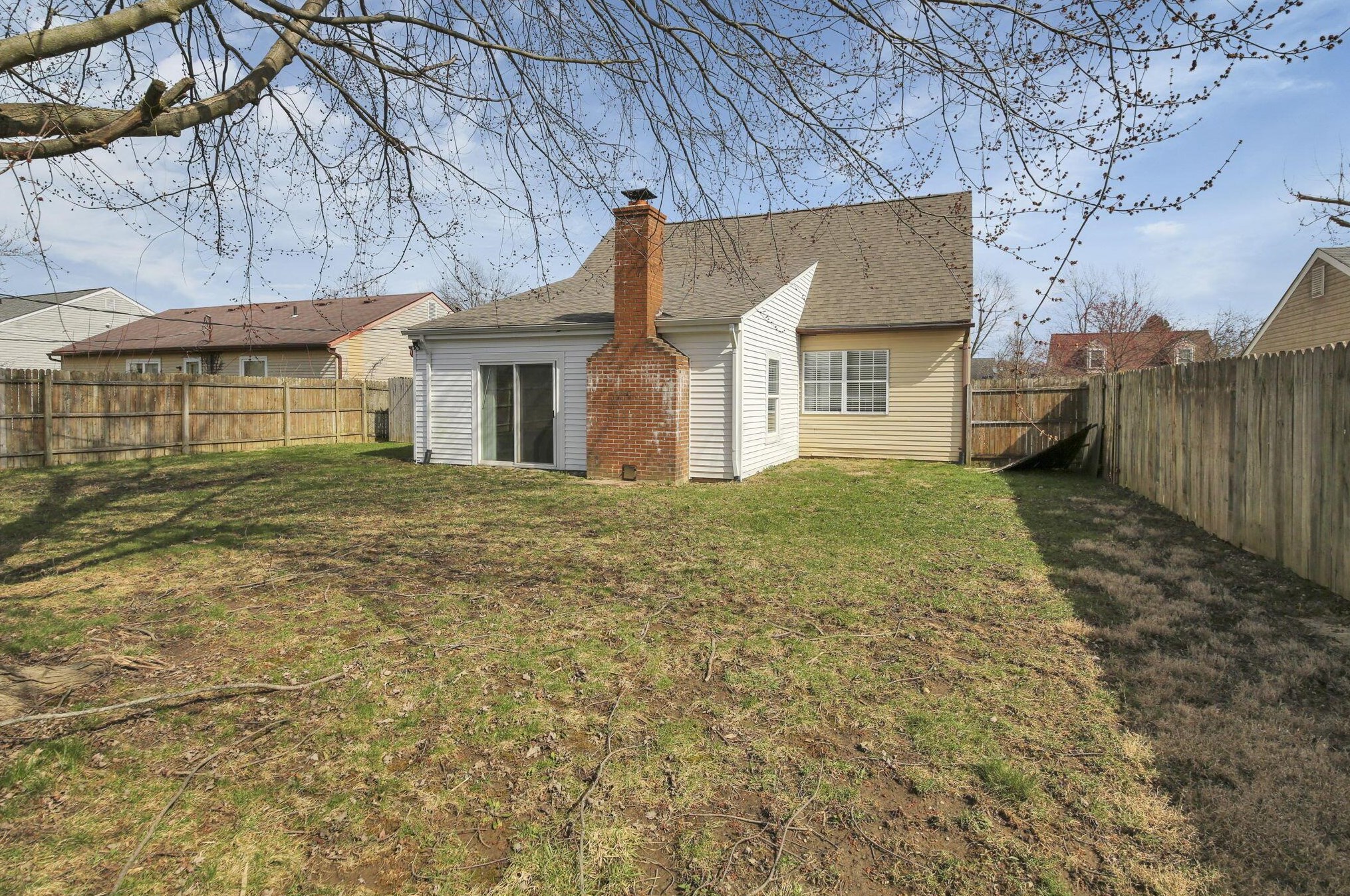 118 Marvin Ln, Delaware OH  43015-2207 exterior