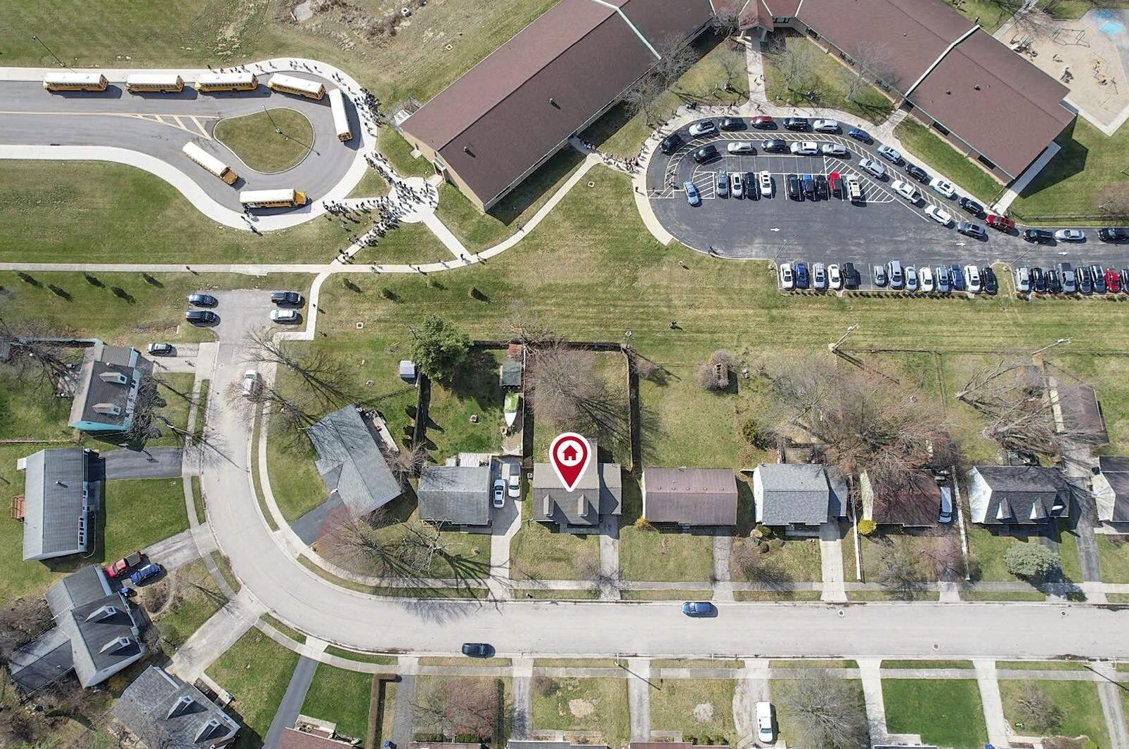 118 Marvin Ln, Delaware OH  43015-2207 exterior