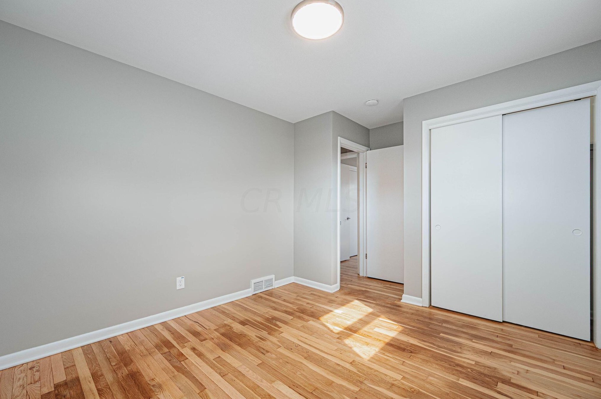 3222 Briggs Rd, Columbus OH 43204-1702 exterior