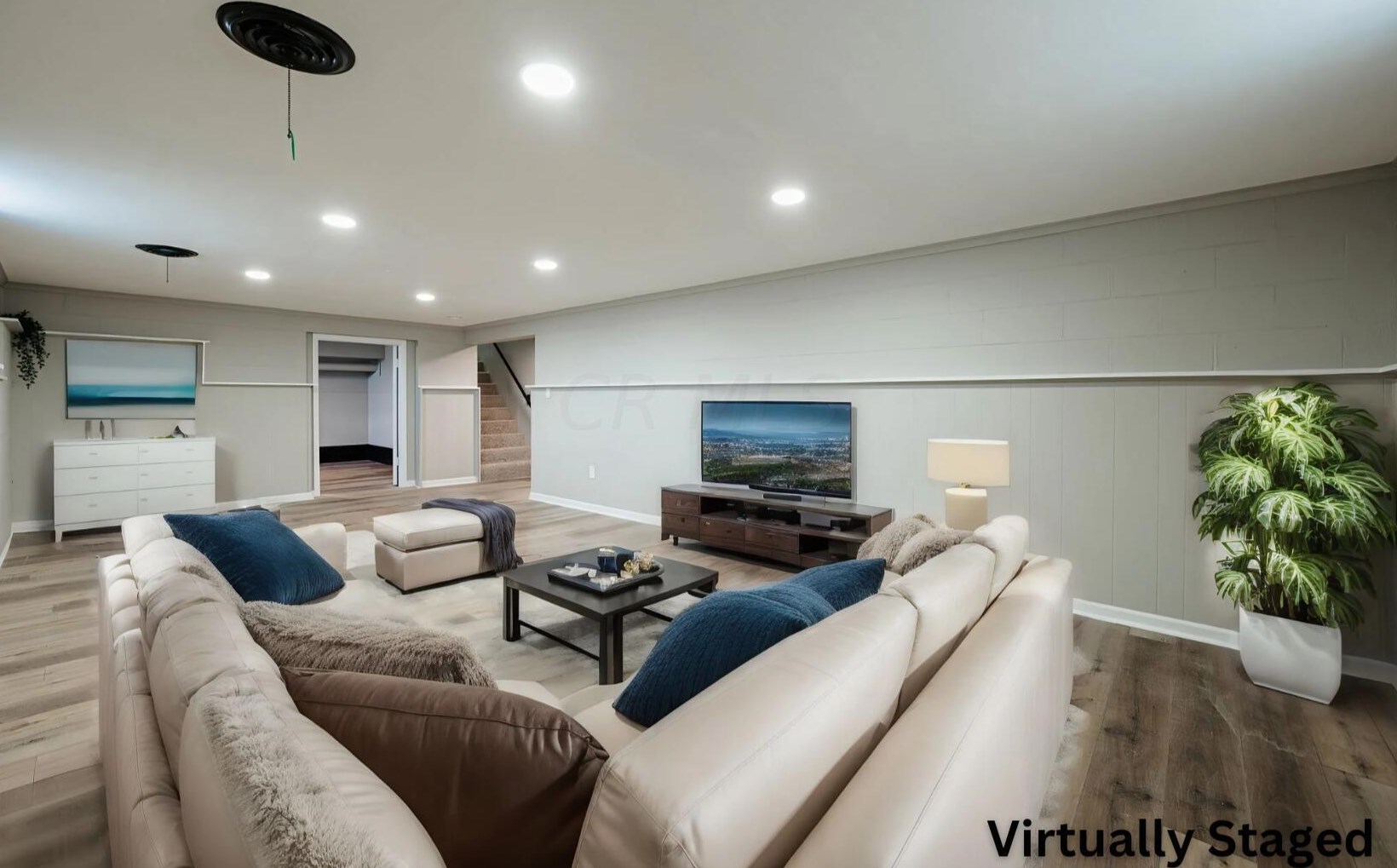 3222 Briggs Rd, Columbus OH 43204-1702 exterior