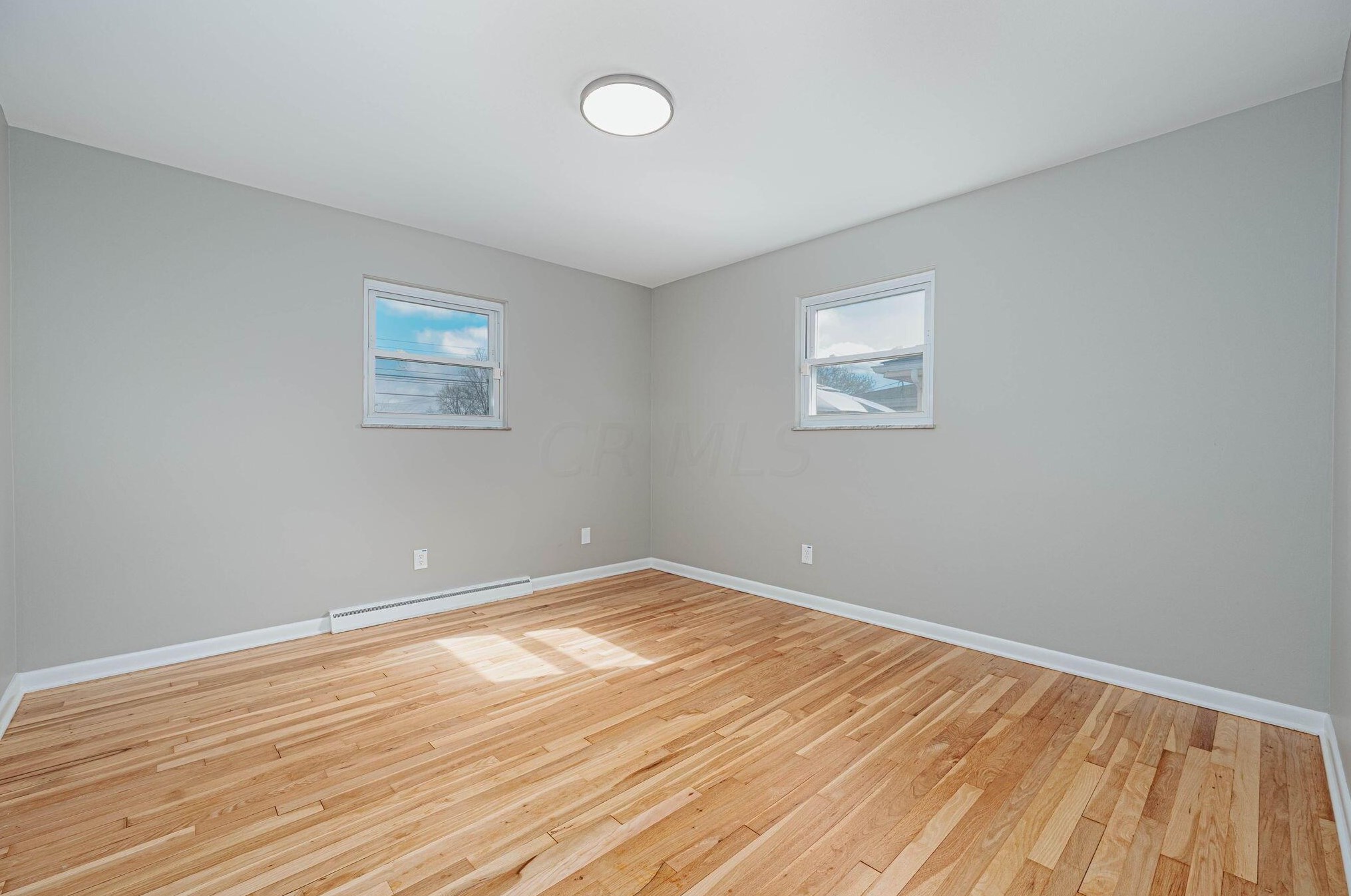 3222 Briggs Rd, Columbus OH 43204-1702 exterior