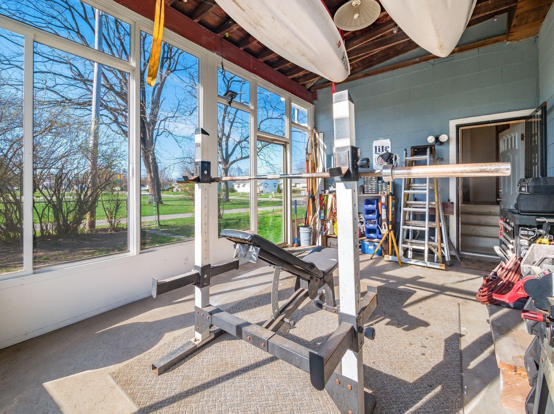 2908 Fairwood Ave, Columbus OH  43207-2651 exterior